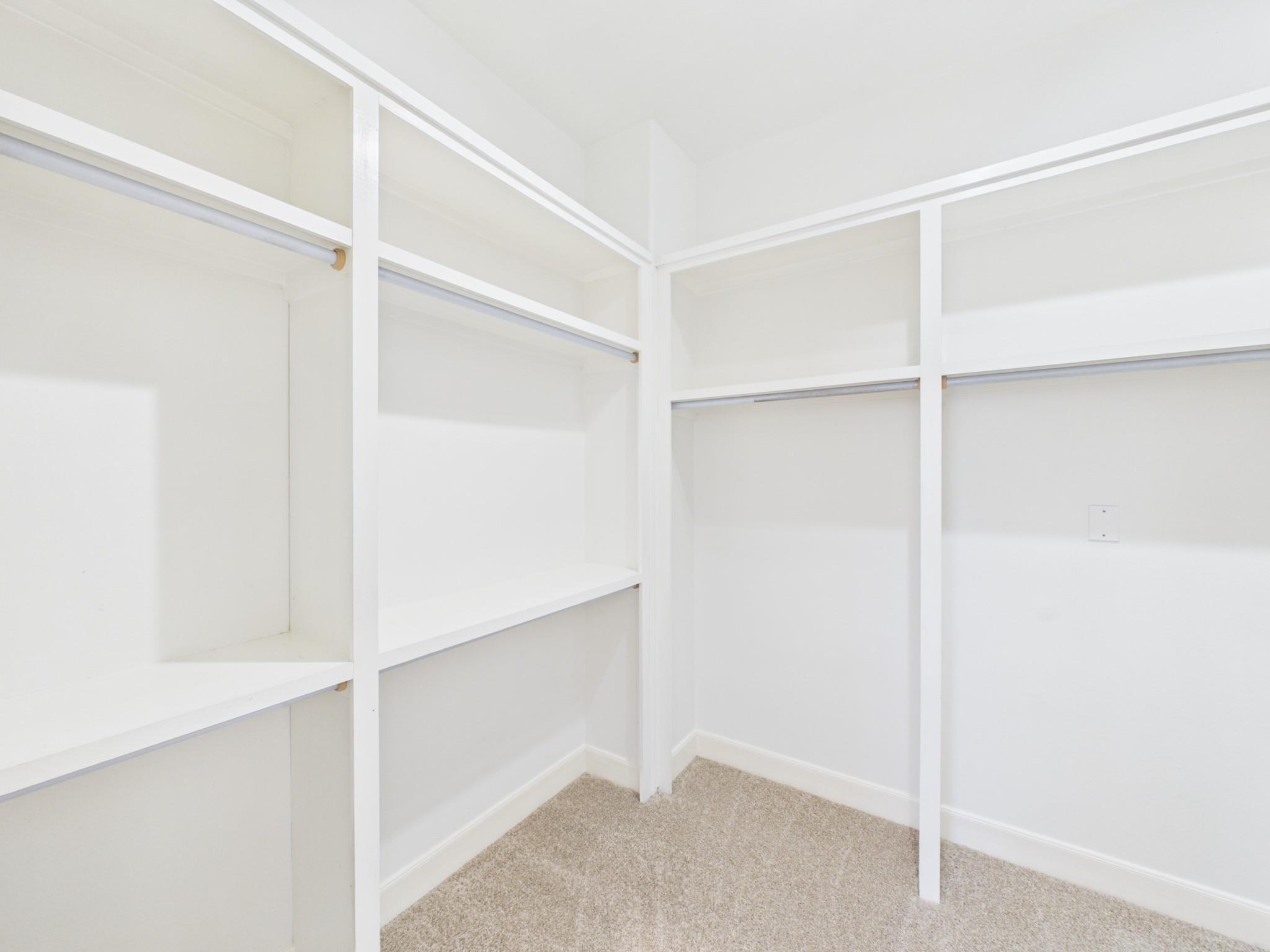 10818 Almeda Park Drive