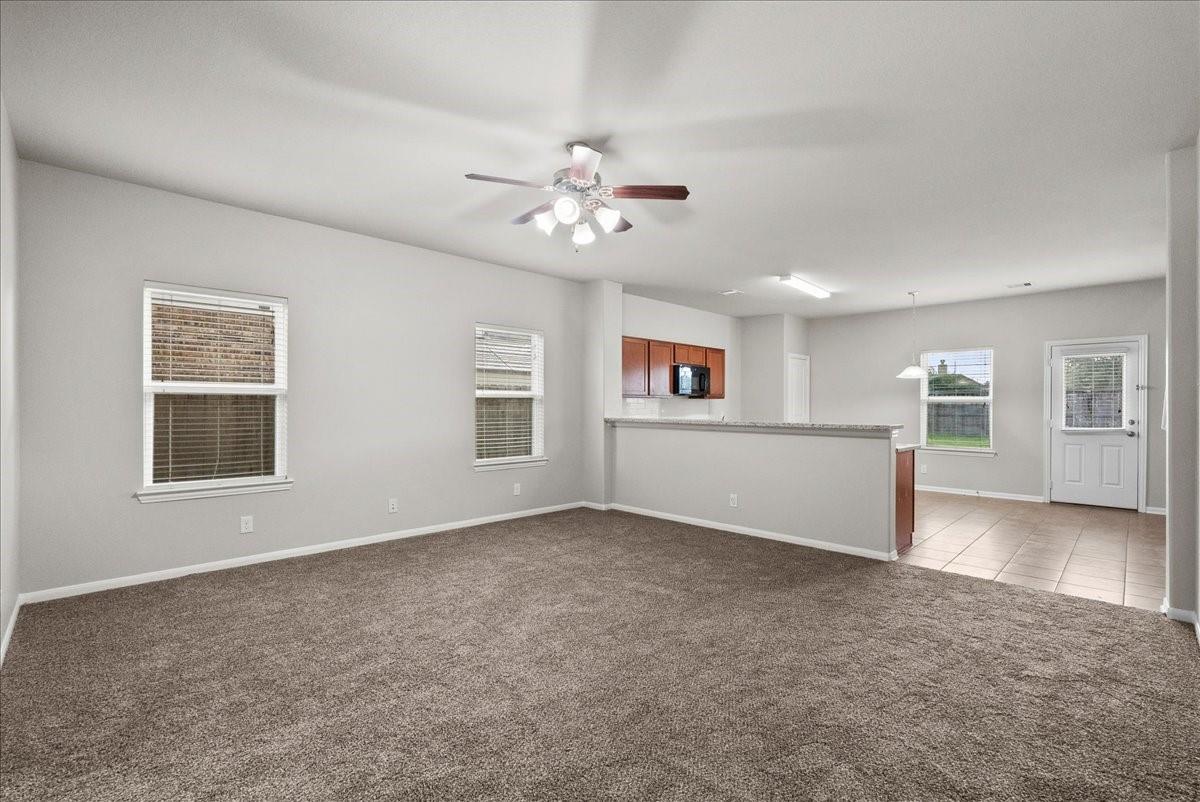 8518 Starling Court, Baytown