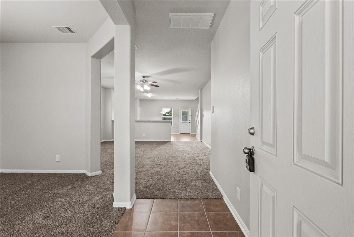 8518 Starling Court, Baytown