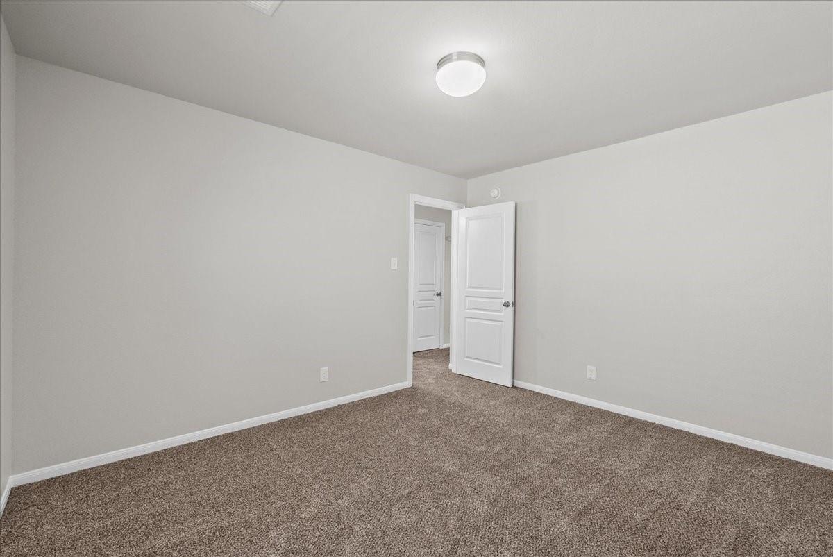 8518 Starling Court, Baytown