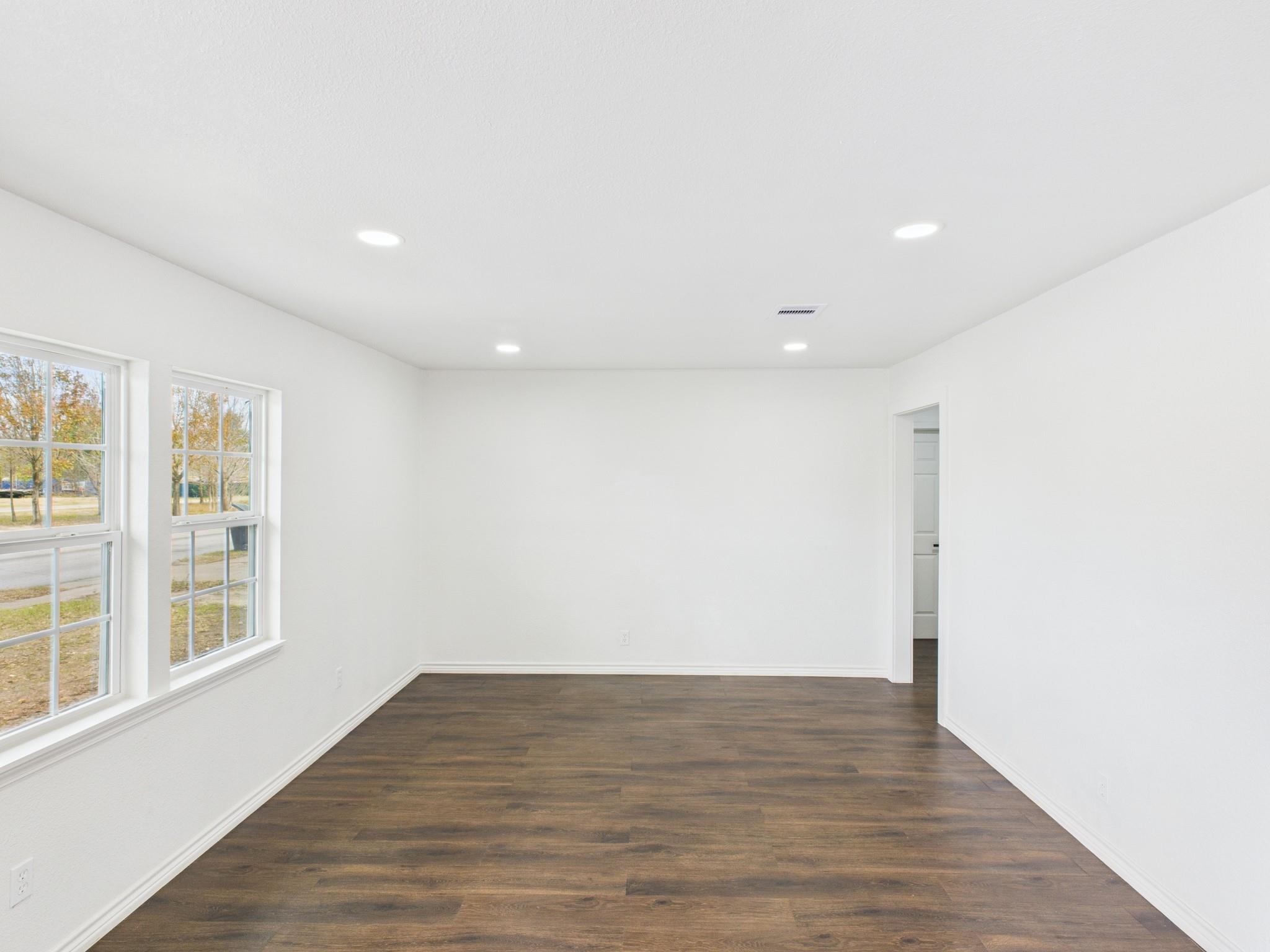 6206 Bellfort Street