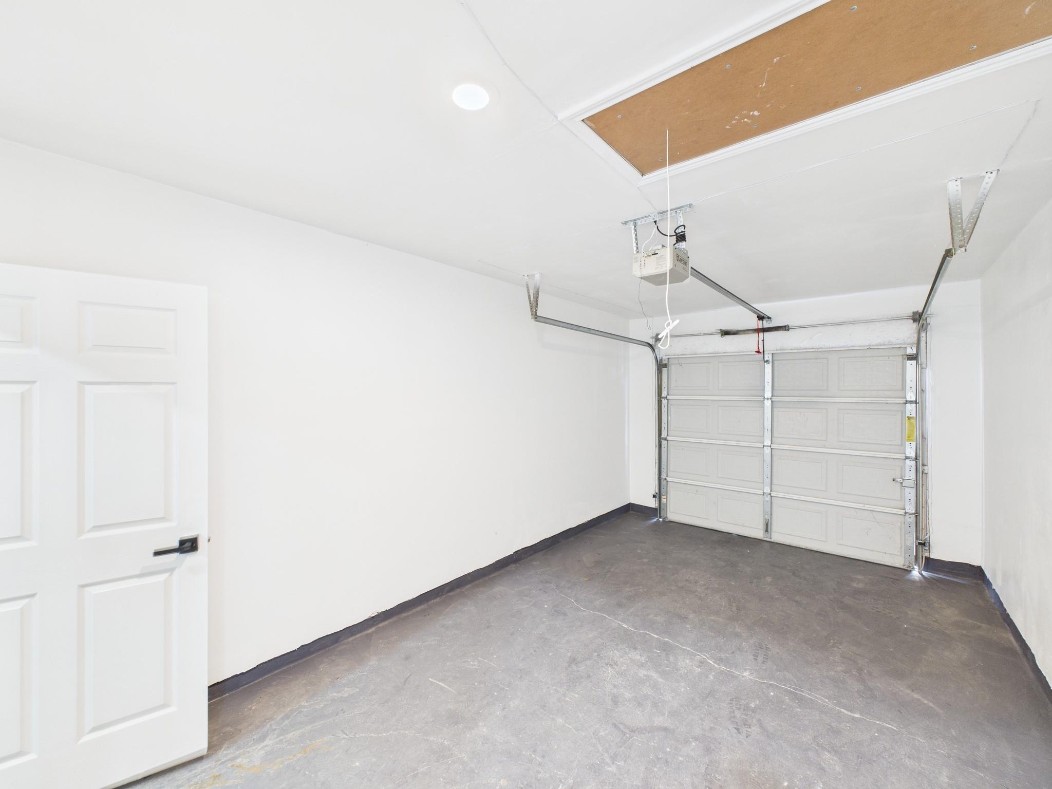 6206 Bellfort Street