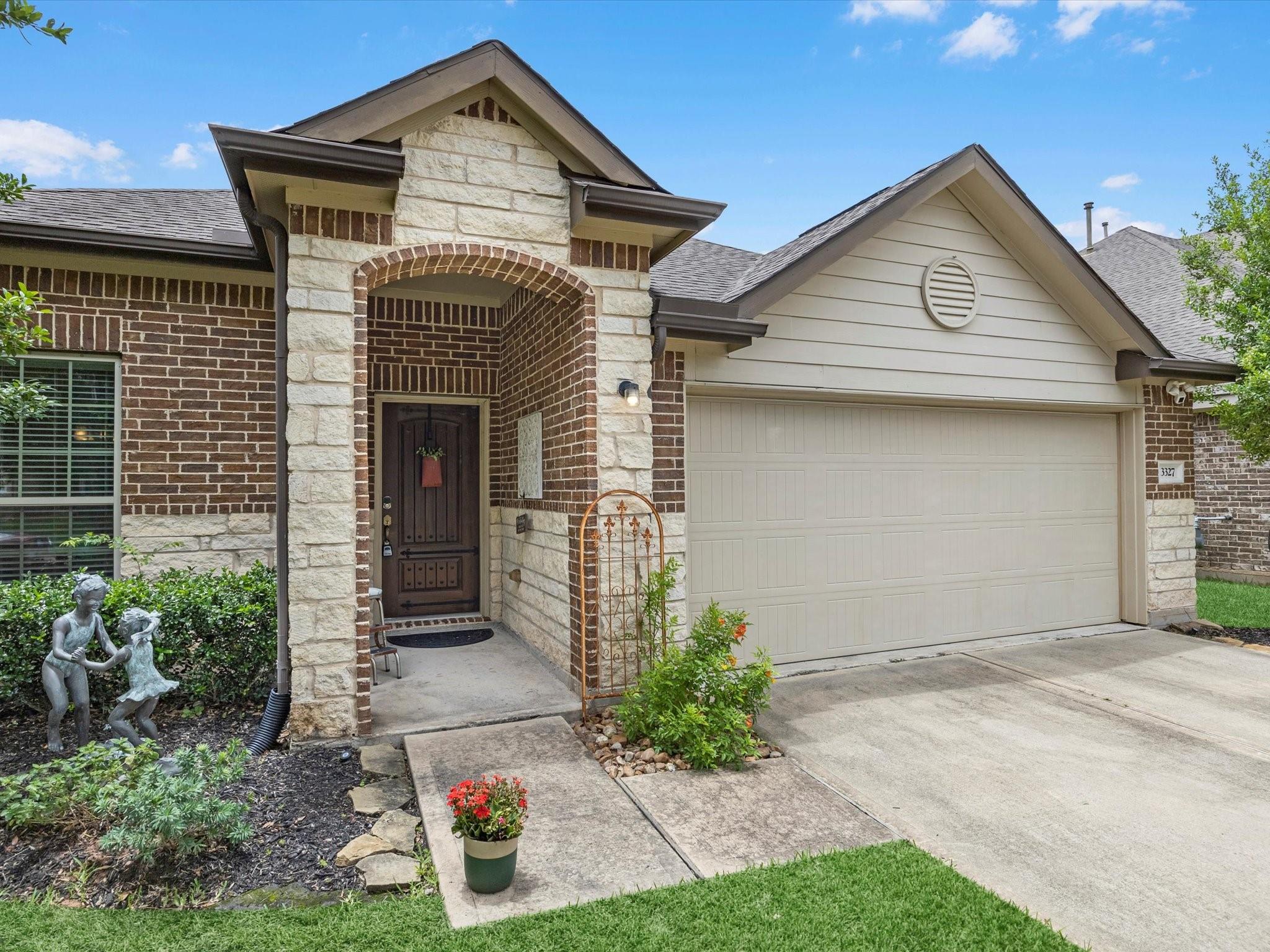 3327 Jane Way