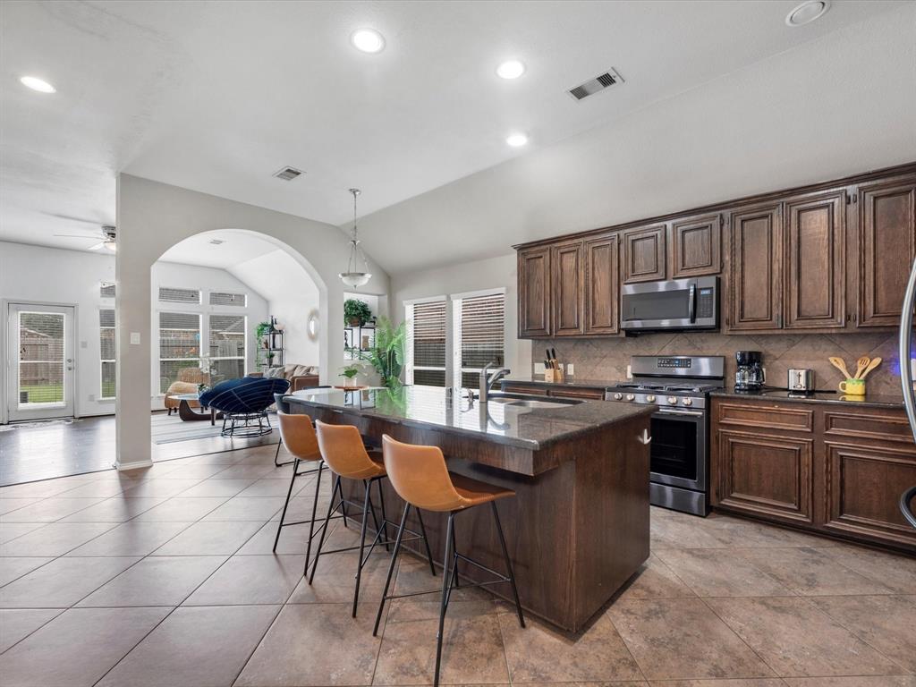 2042 Shore Breeze Drive