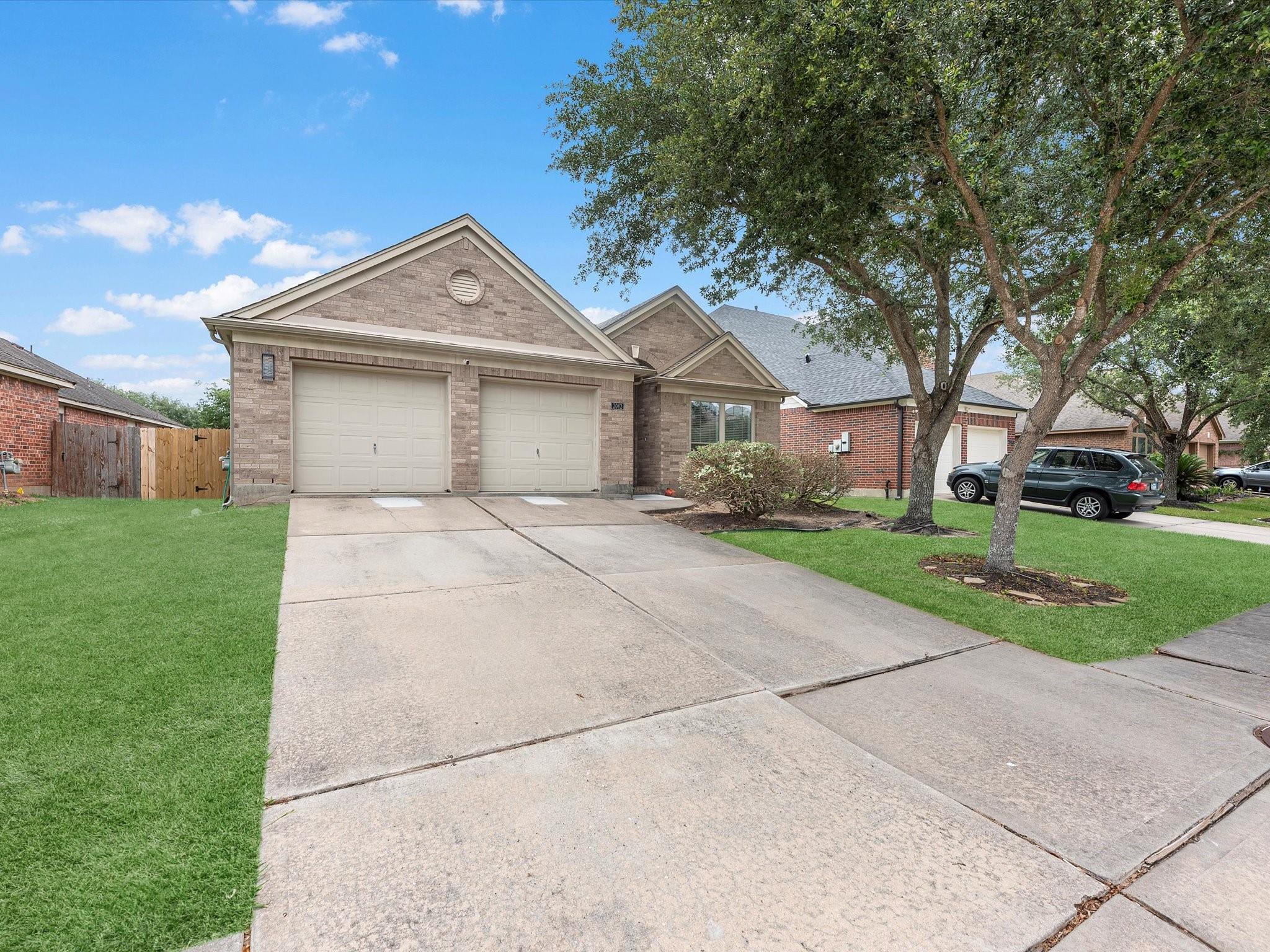 2042 Shore Breeze Drive