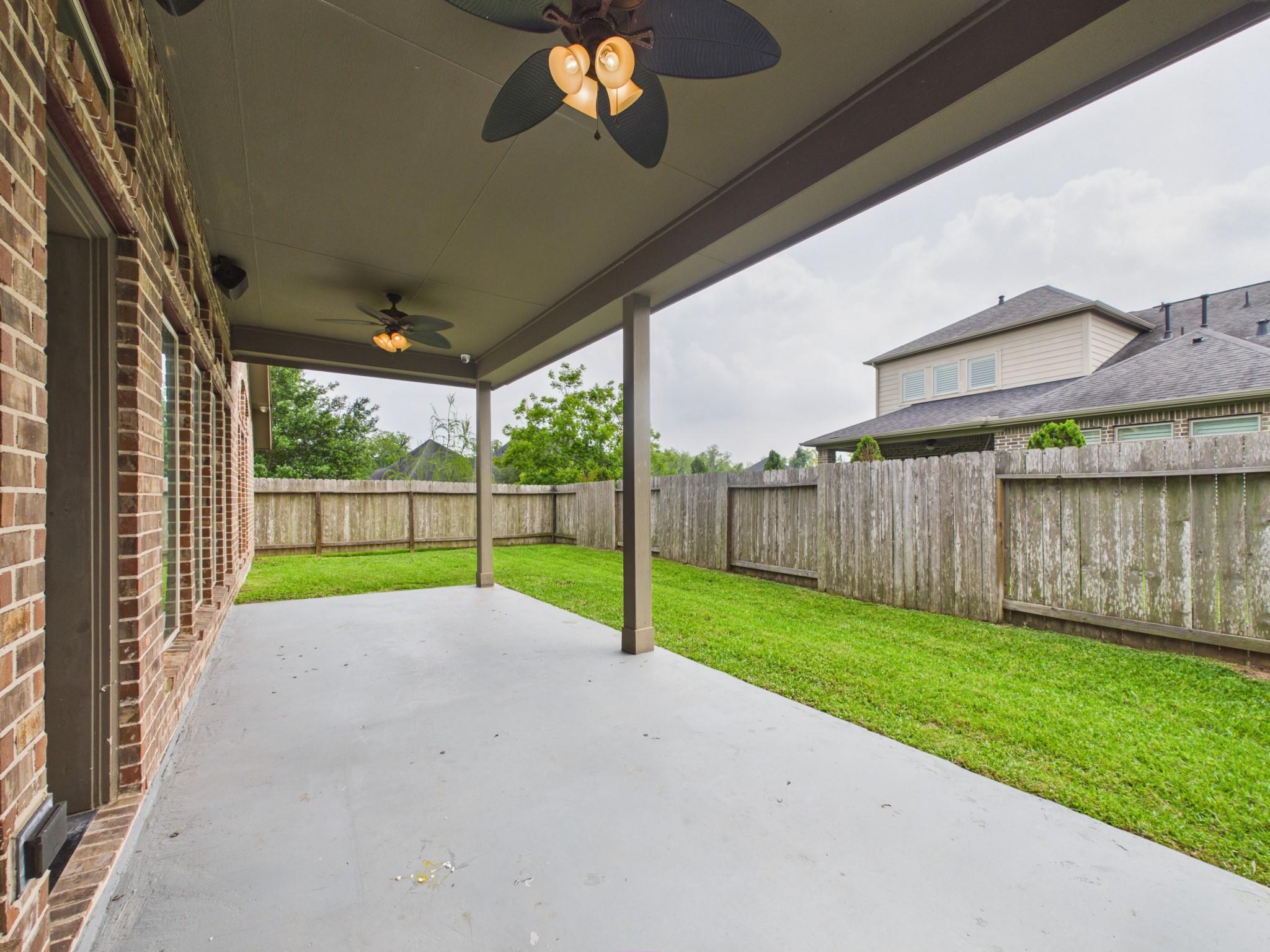 2807 Naples Park Lane