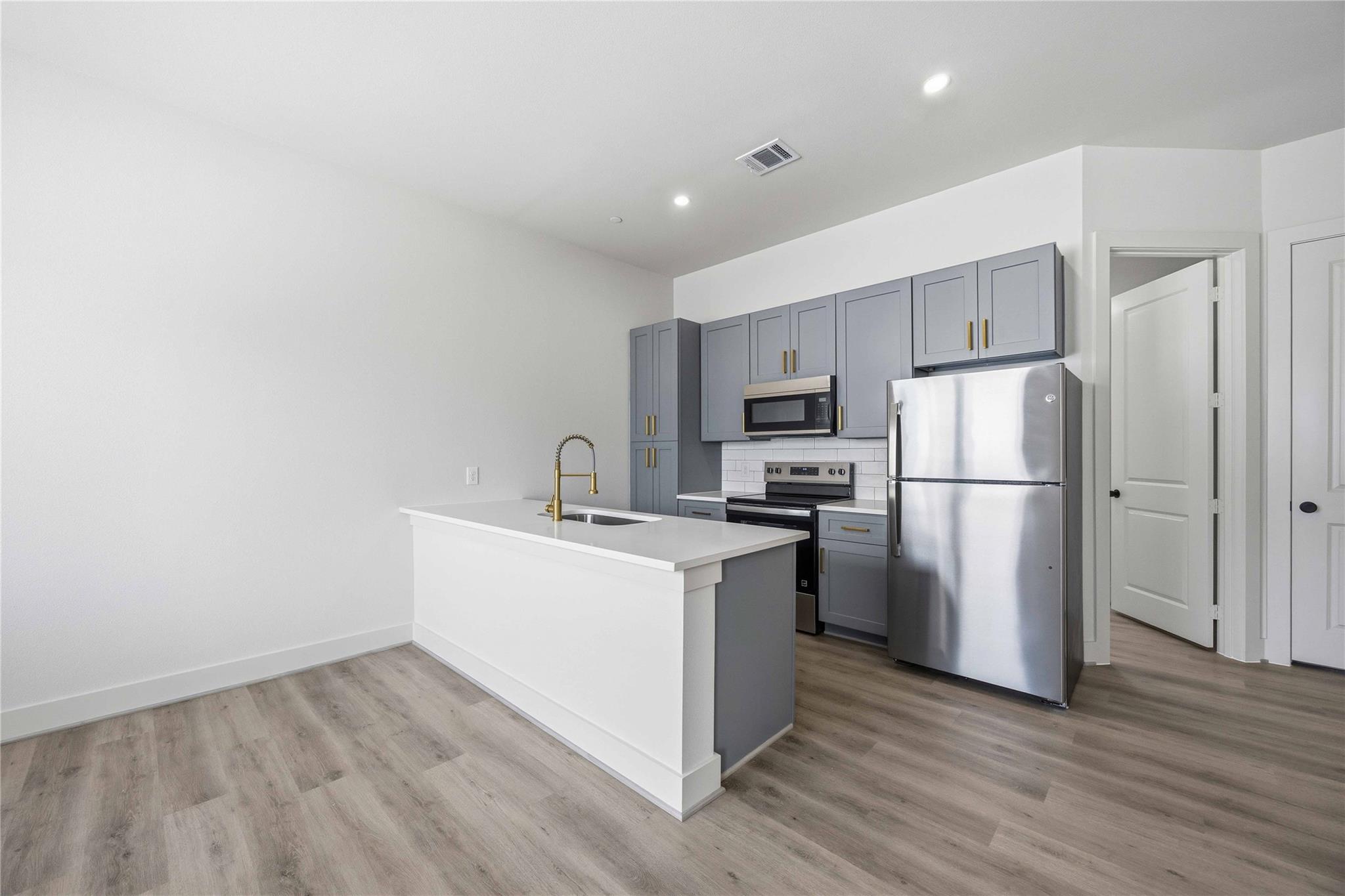4606 Indie Heights Lane # B