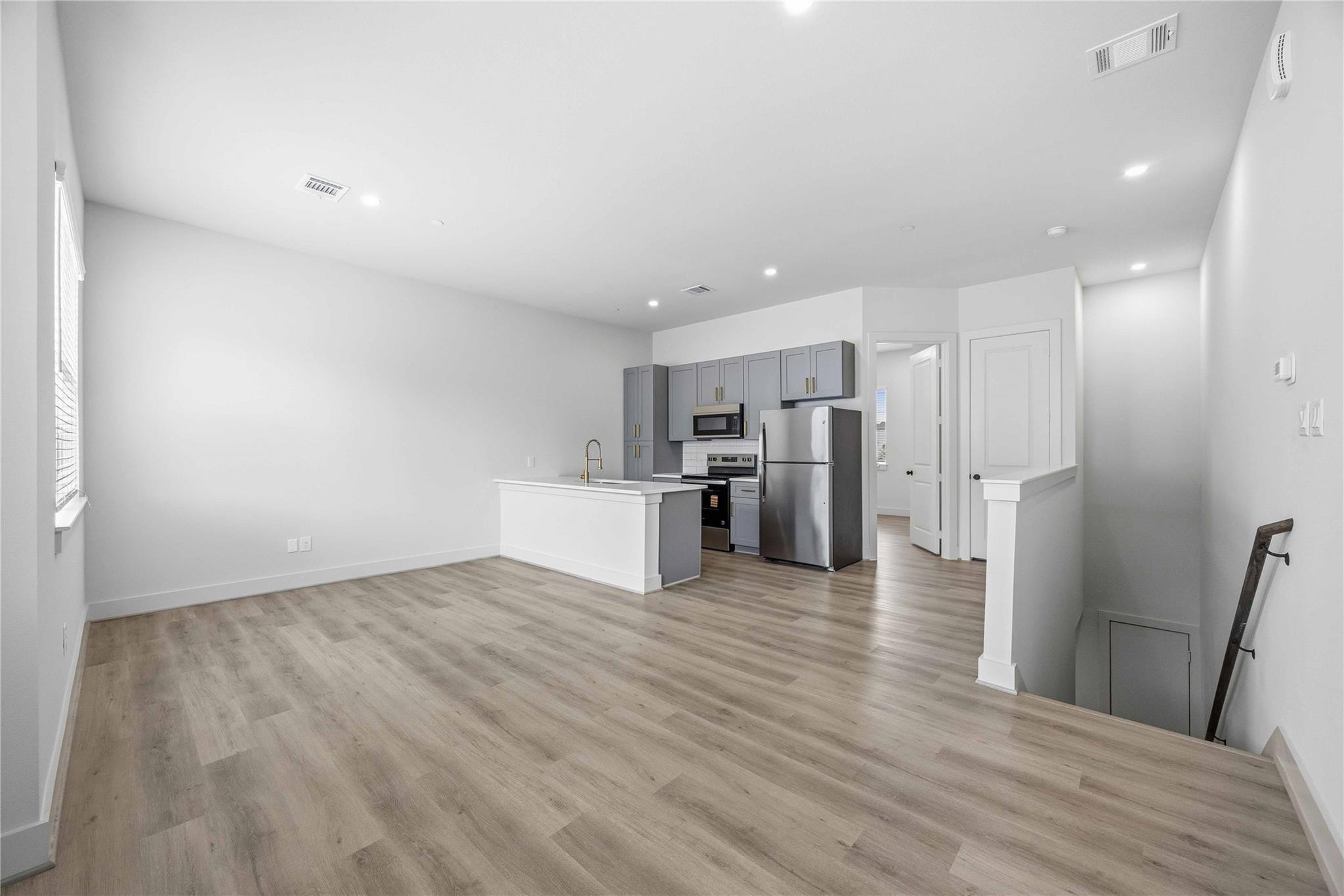 4606 Indie Heights Lane # B