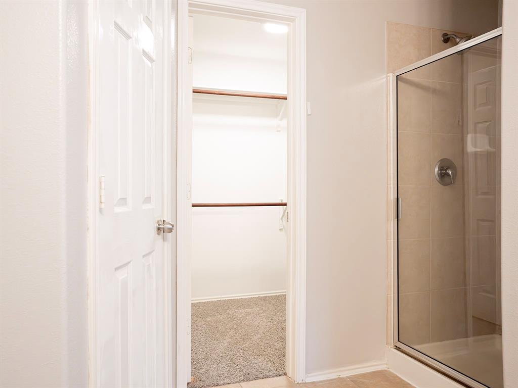 2414 Alcove Foster Court