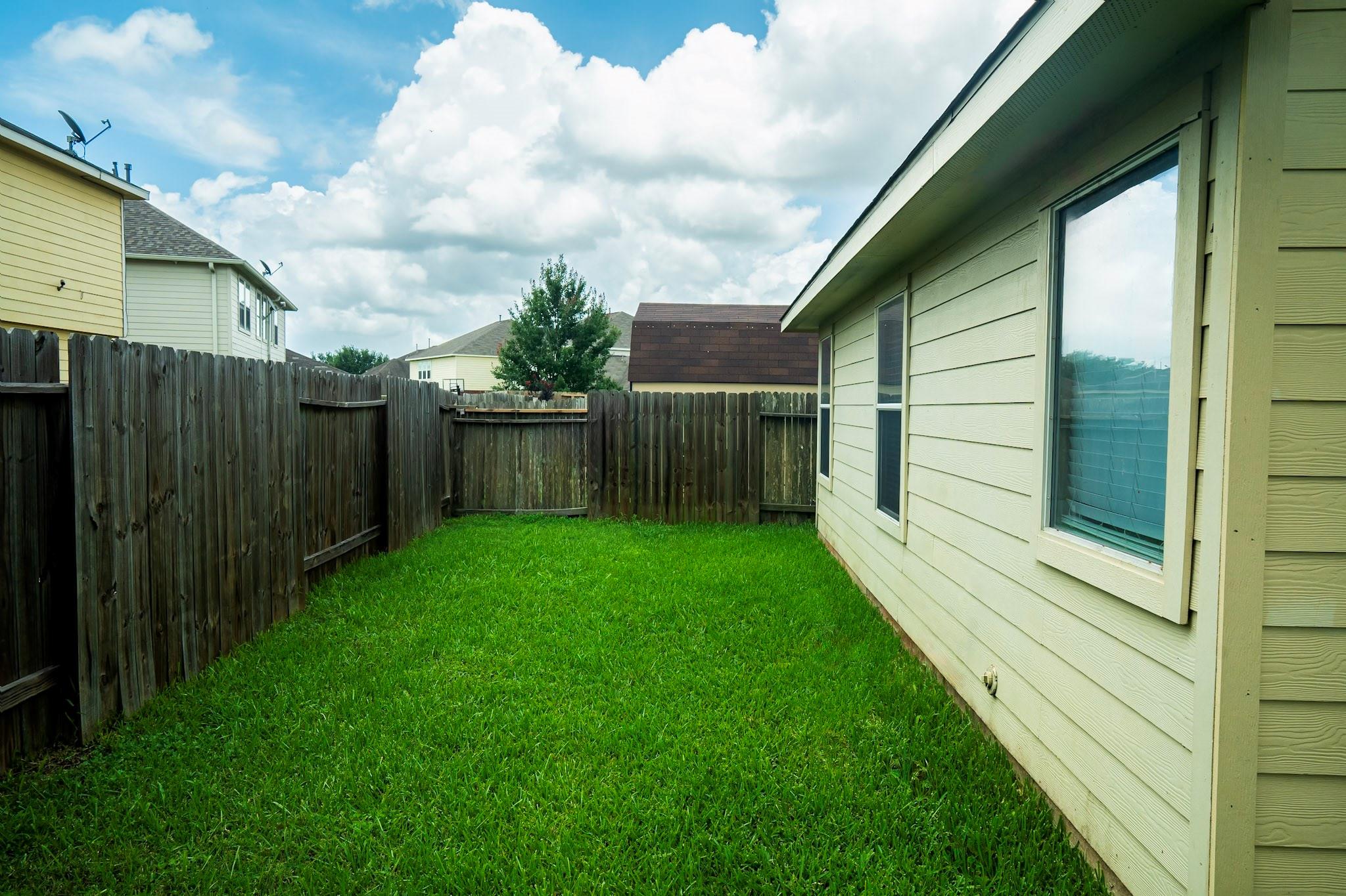 2414 Alcove Foster Court