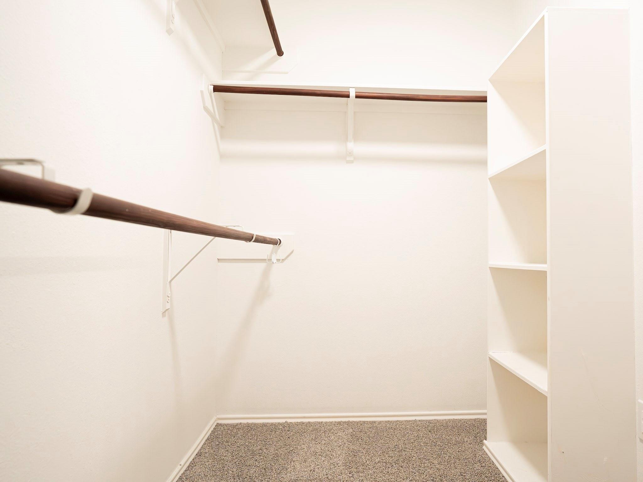 2414 Alcove Foster Court