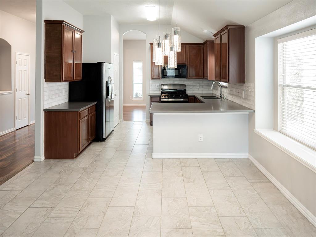 2414 Alcove Foster Court