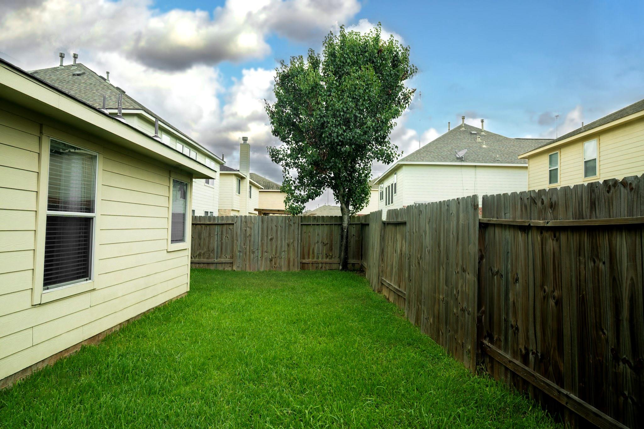 2414 Alcove Foster Court