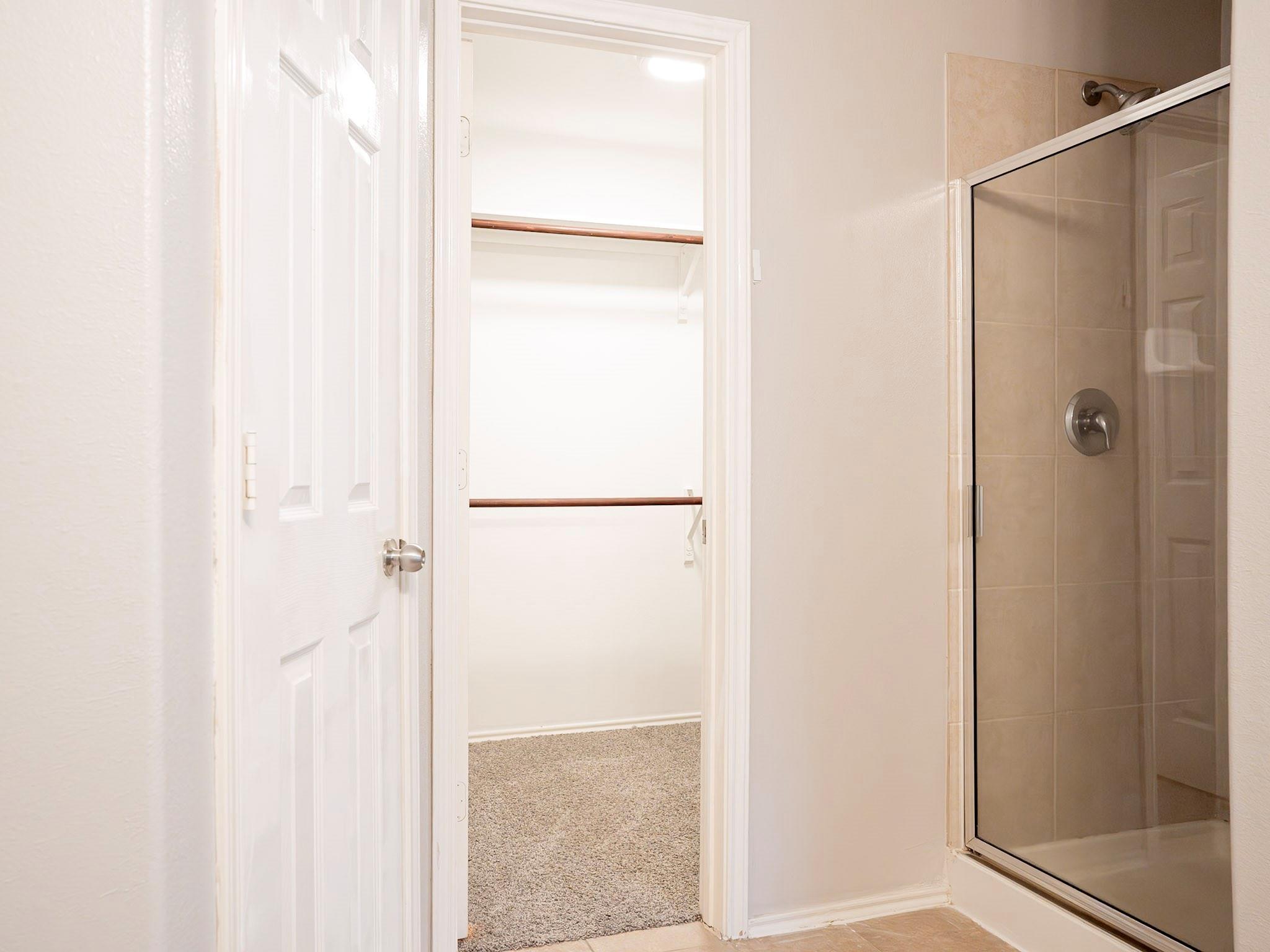 2414 Alcove Foster Court