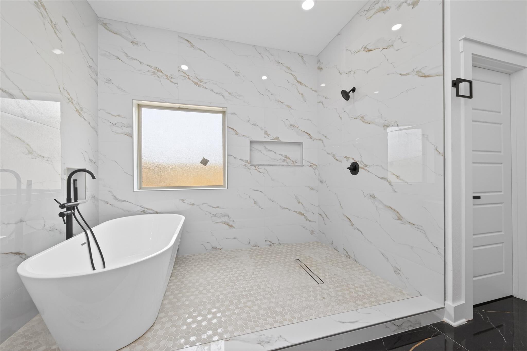 1129 Long Leaf Pine Street