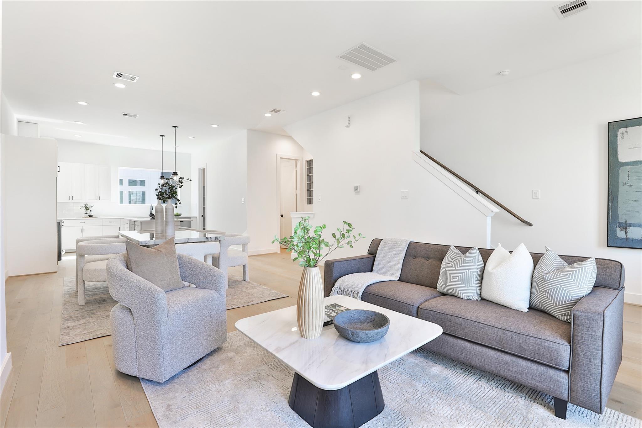 1020 W 15th 1/2 Street # A