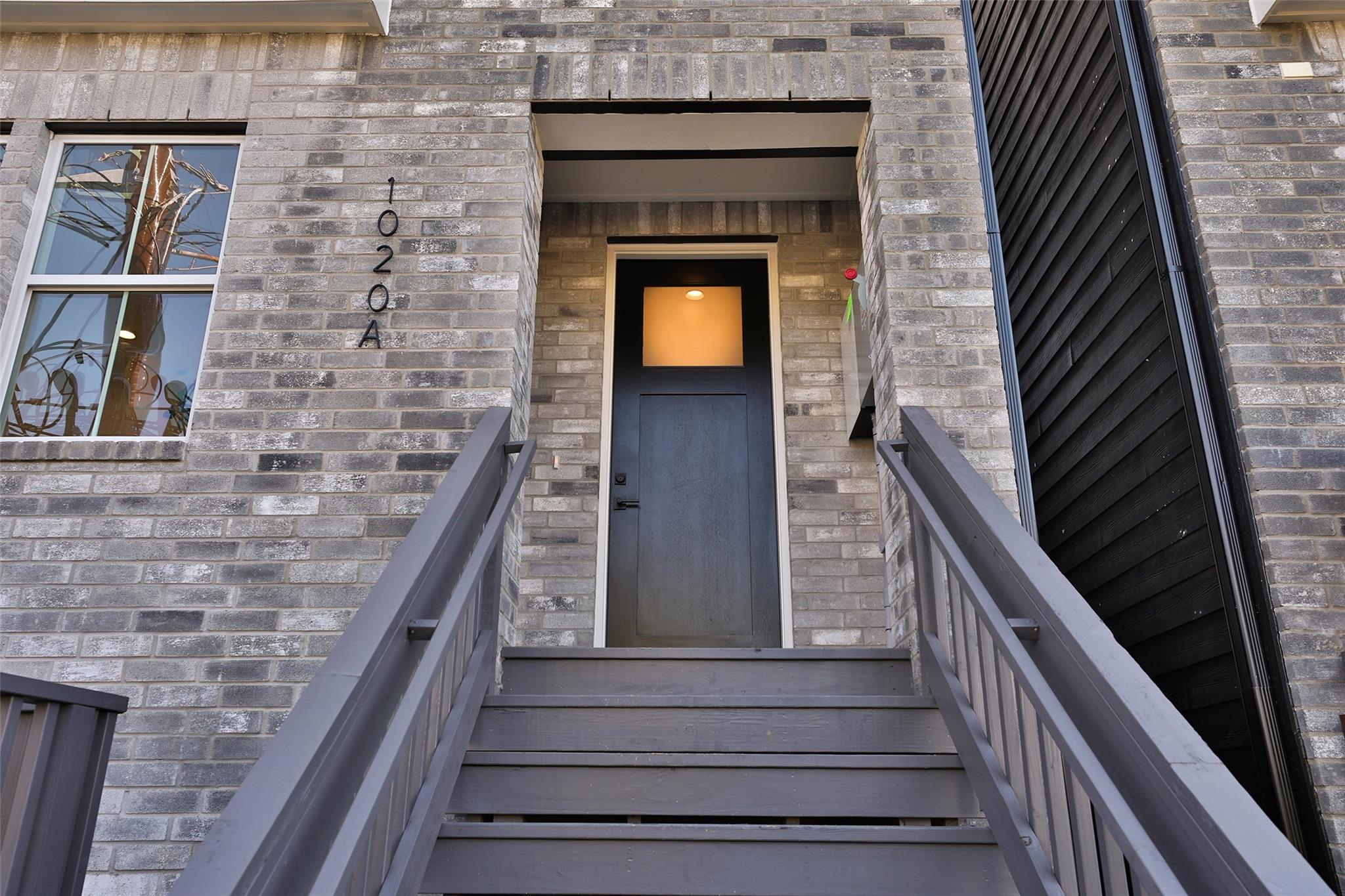 1020 W 15th 1/2 Street # A