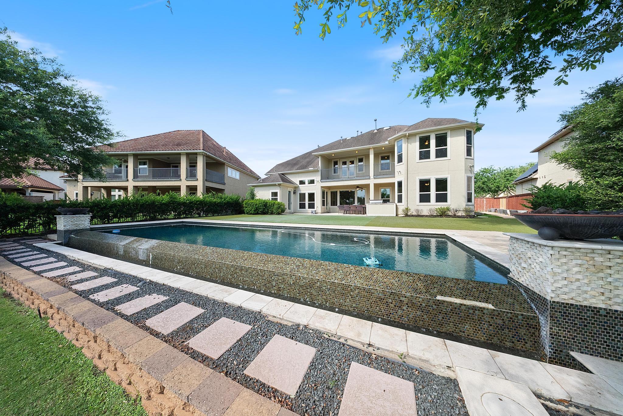 5706 Camden Springs