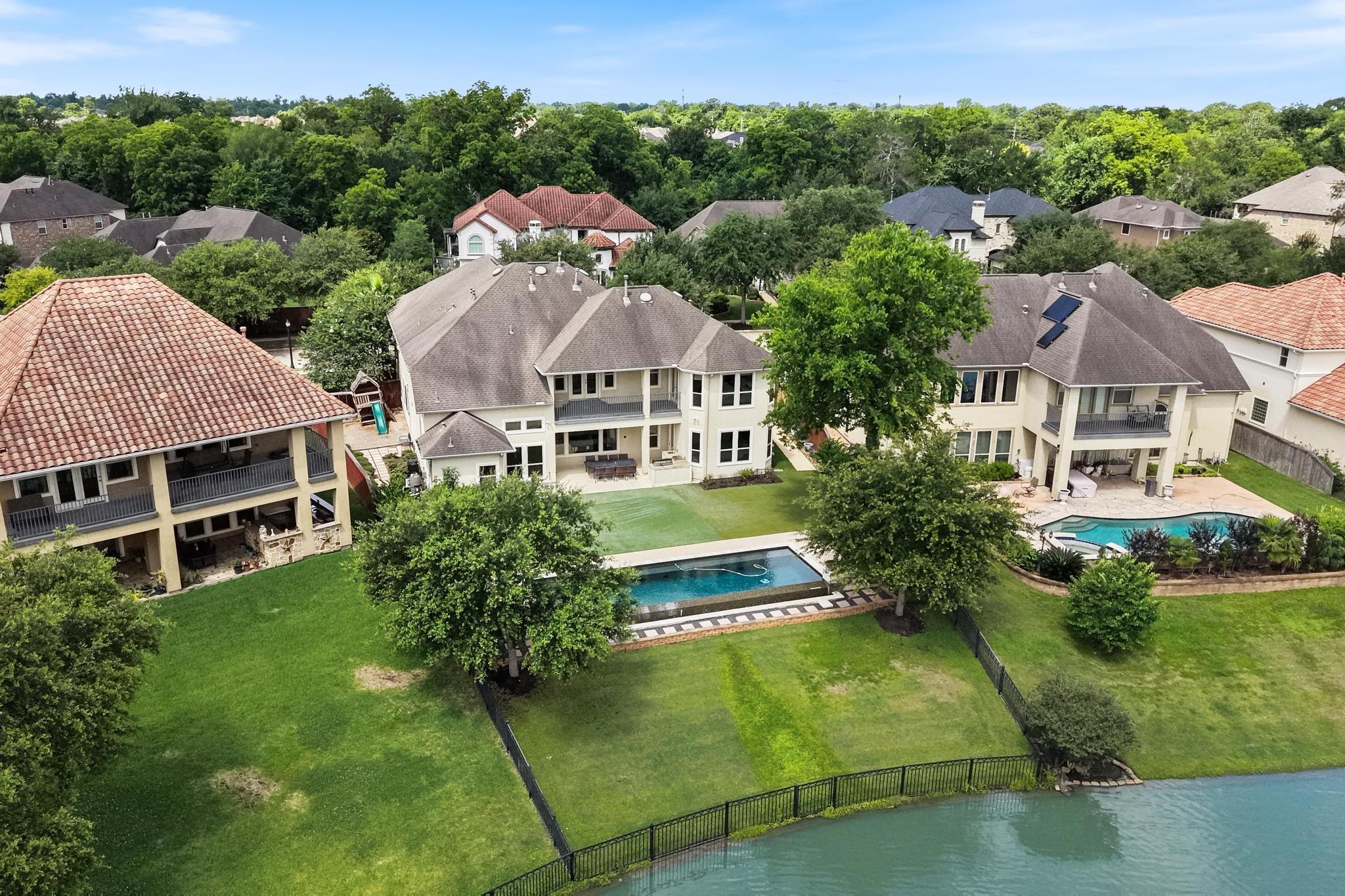 5706 Camden Springs