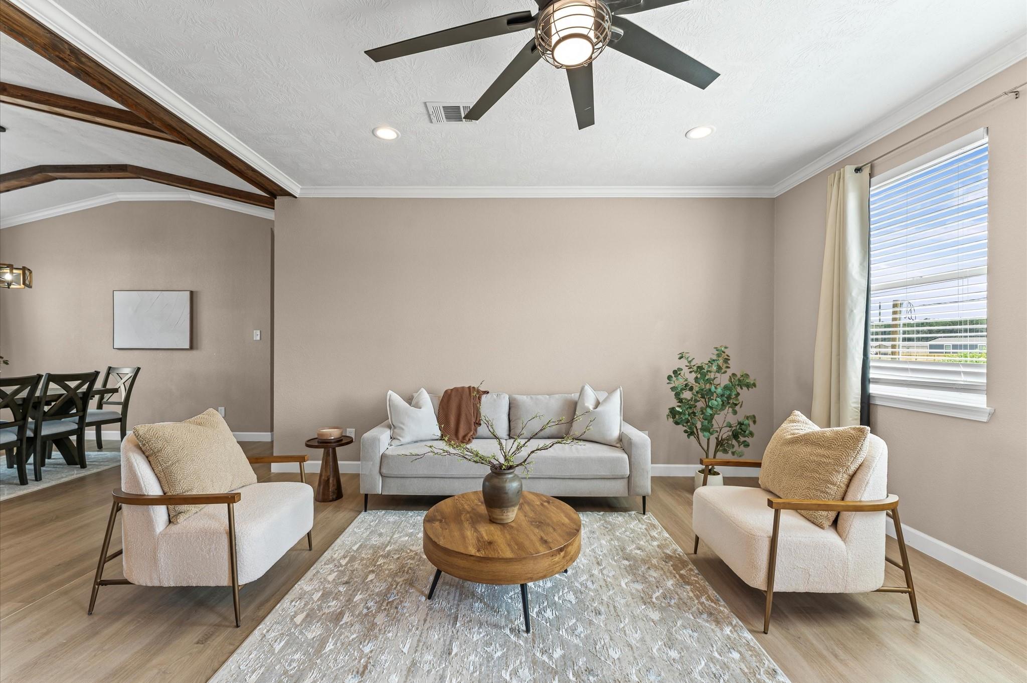 1207 Peter Pine Street