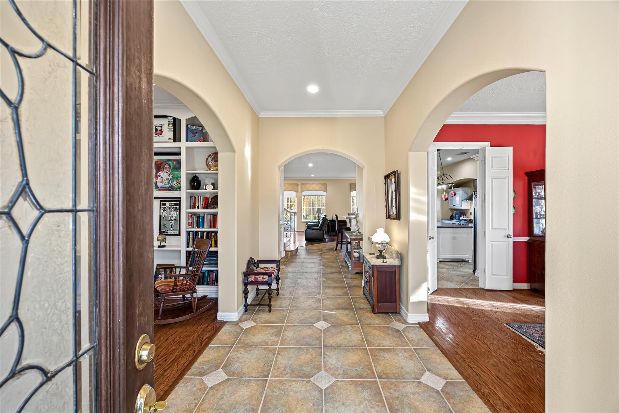 3015 River Forest Dr