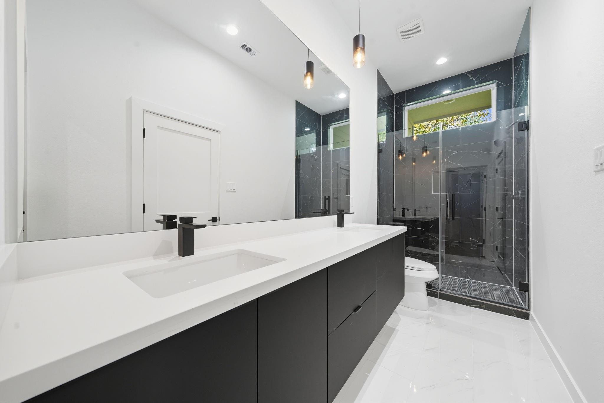 5029 Van Fleet Street Unit: A/B