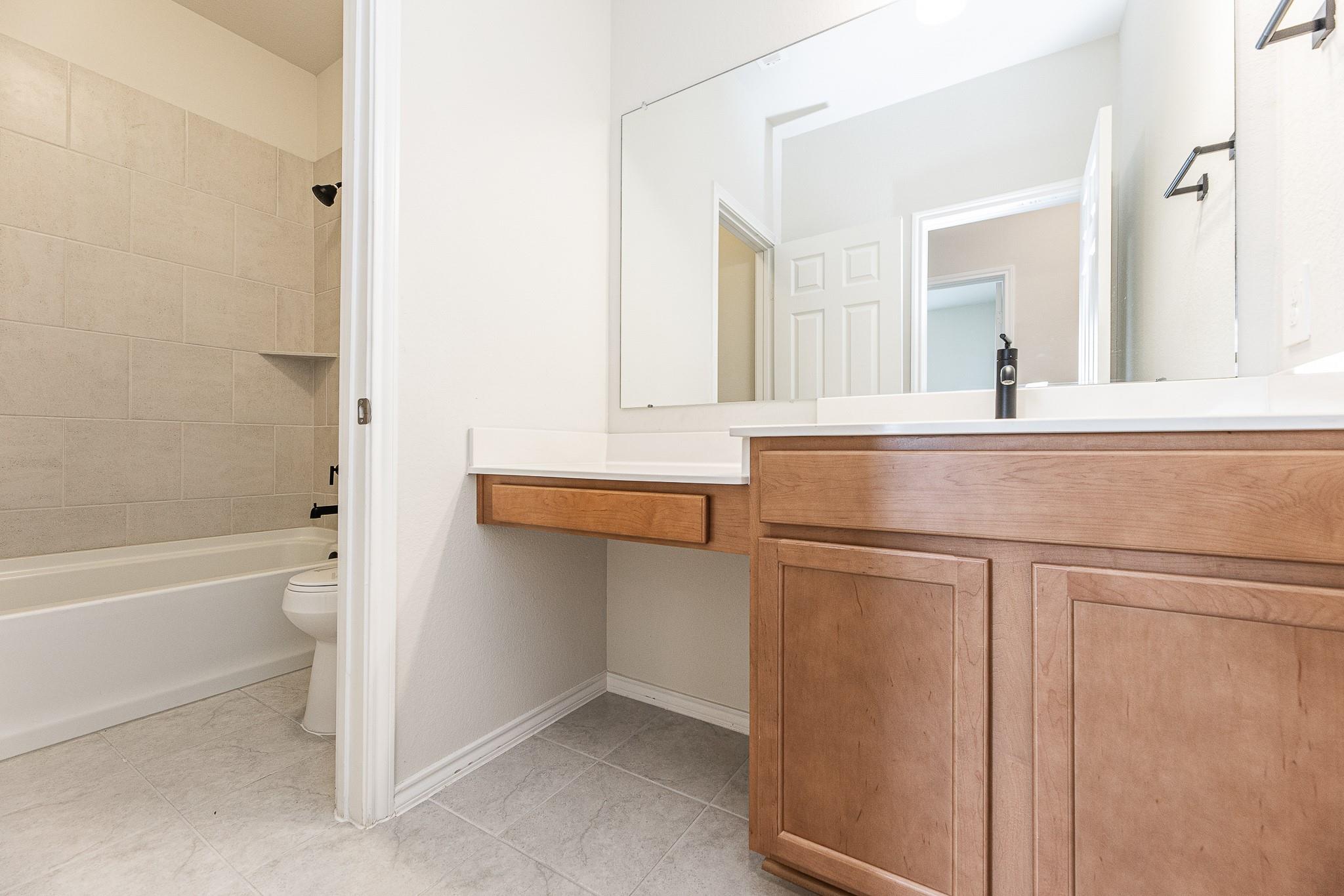 3418 Avondale View Drive