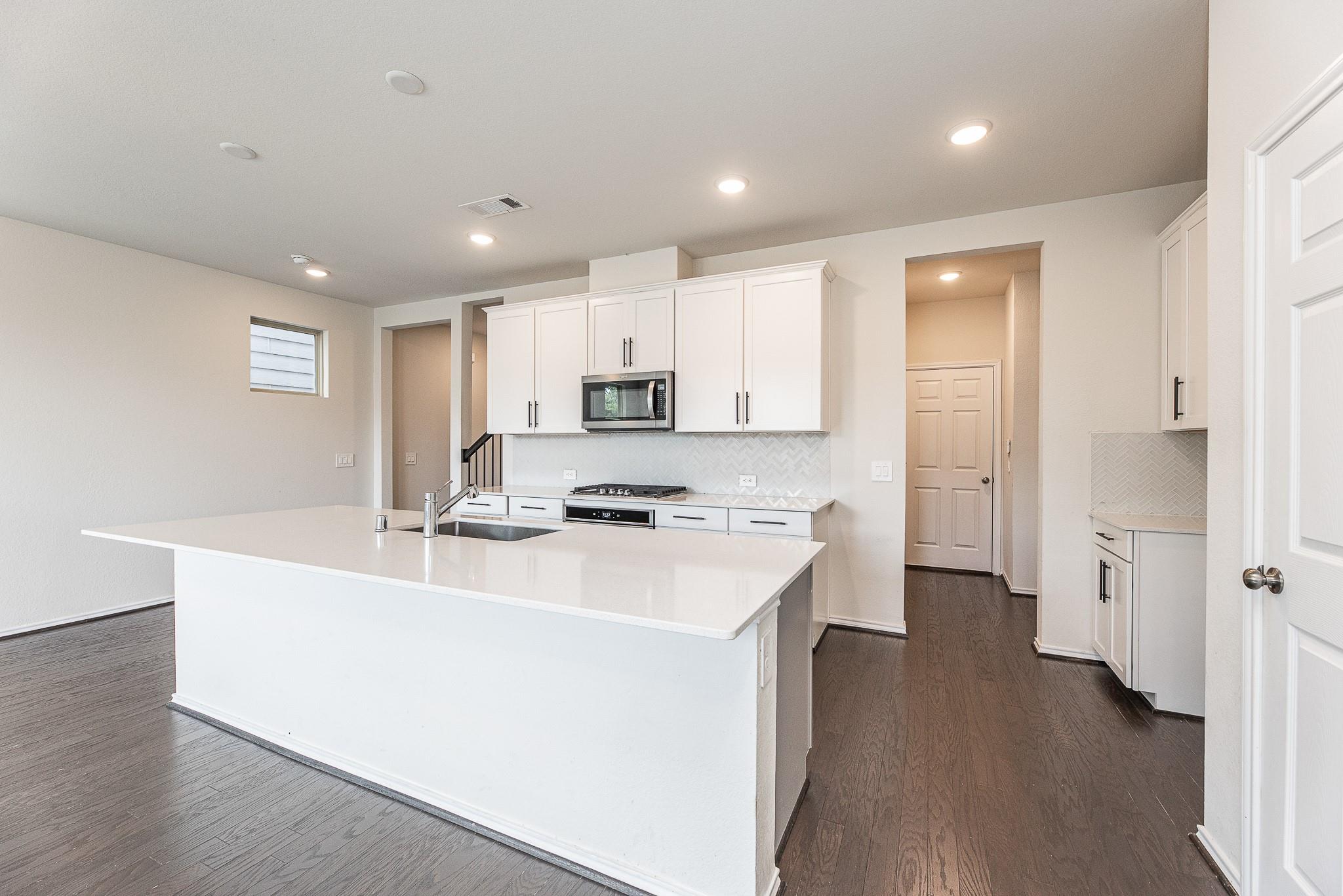 3418 Avondale View Drive