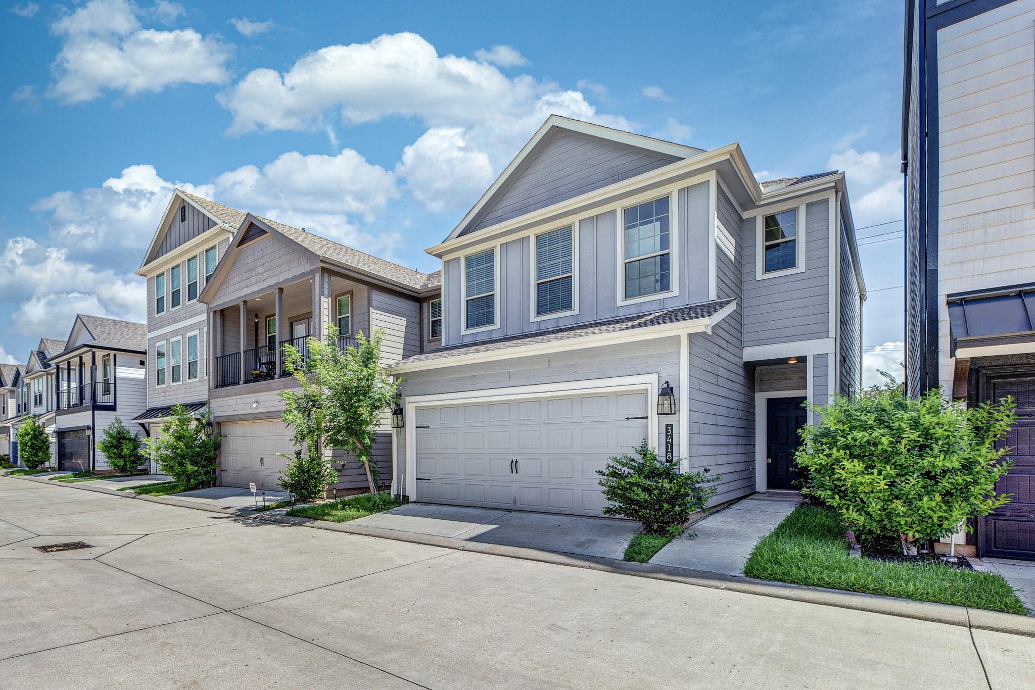 3418 Avondale View Drive