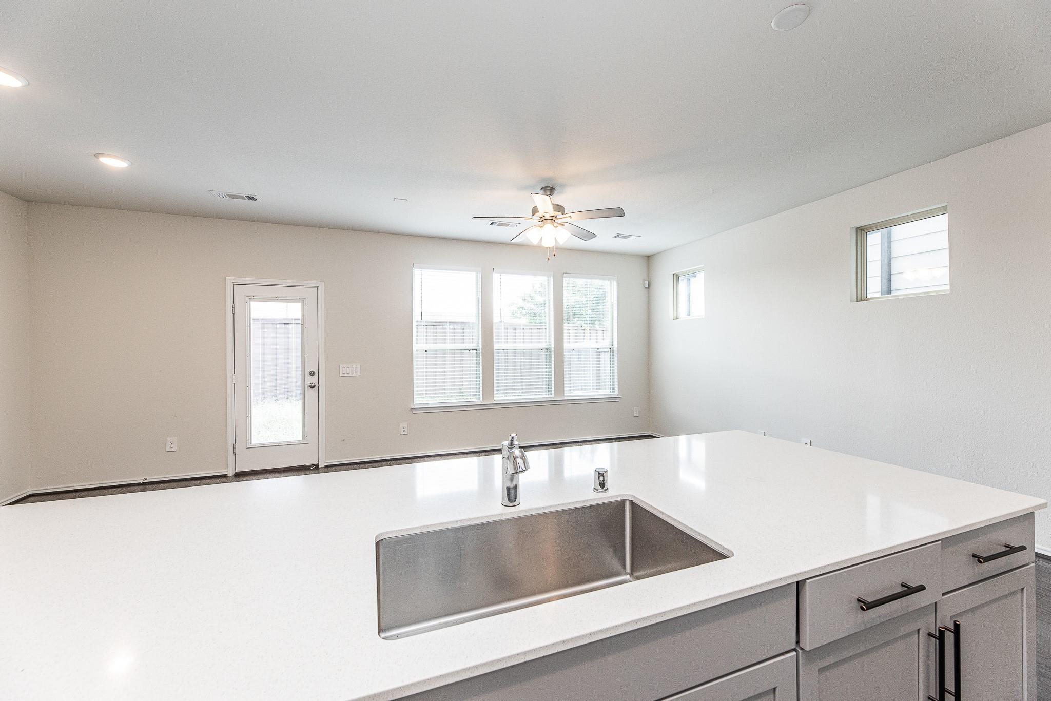 3418 Avondale View Drive