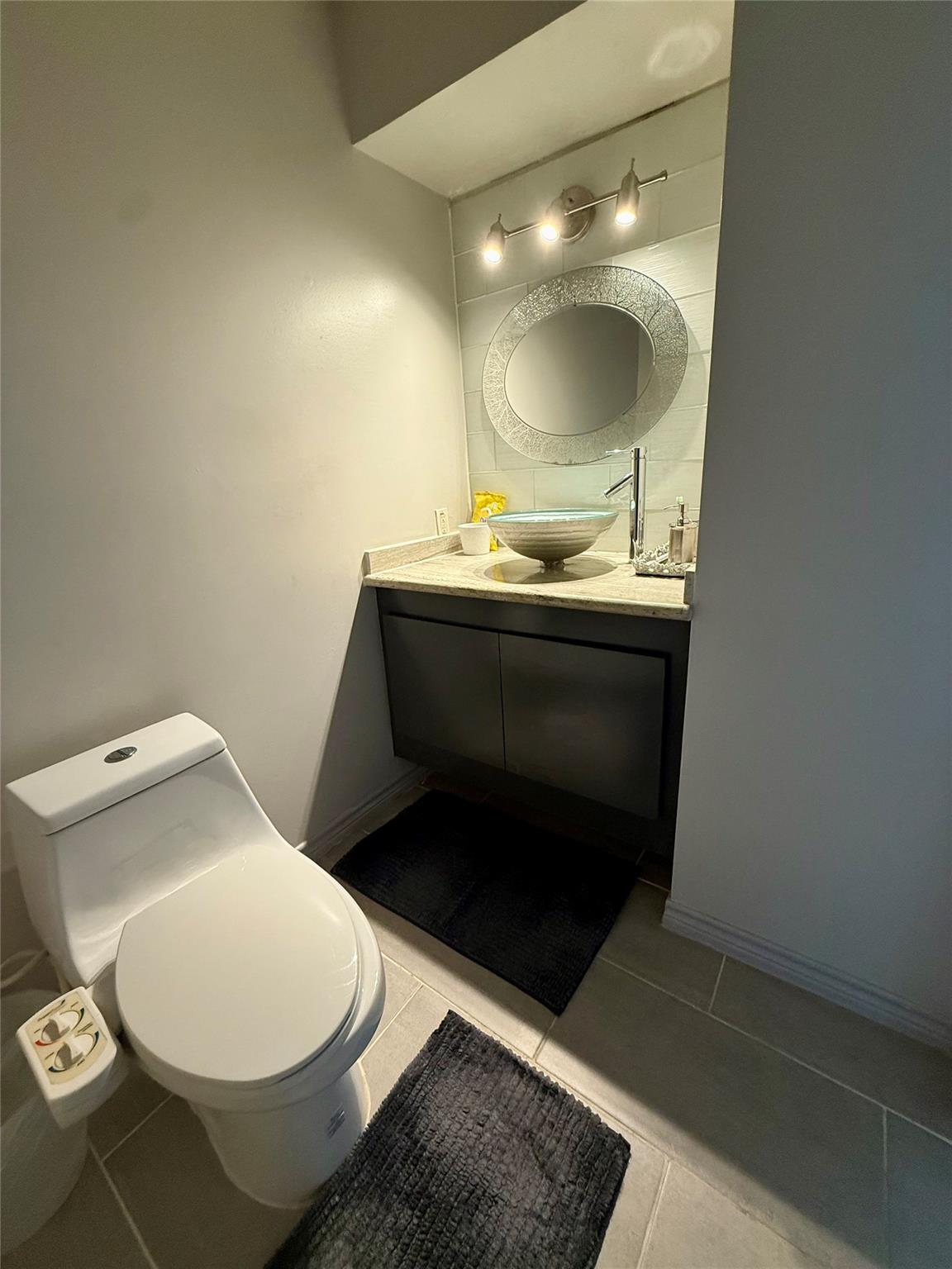 3222 Freshmeadows Drive