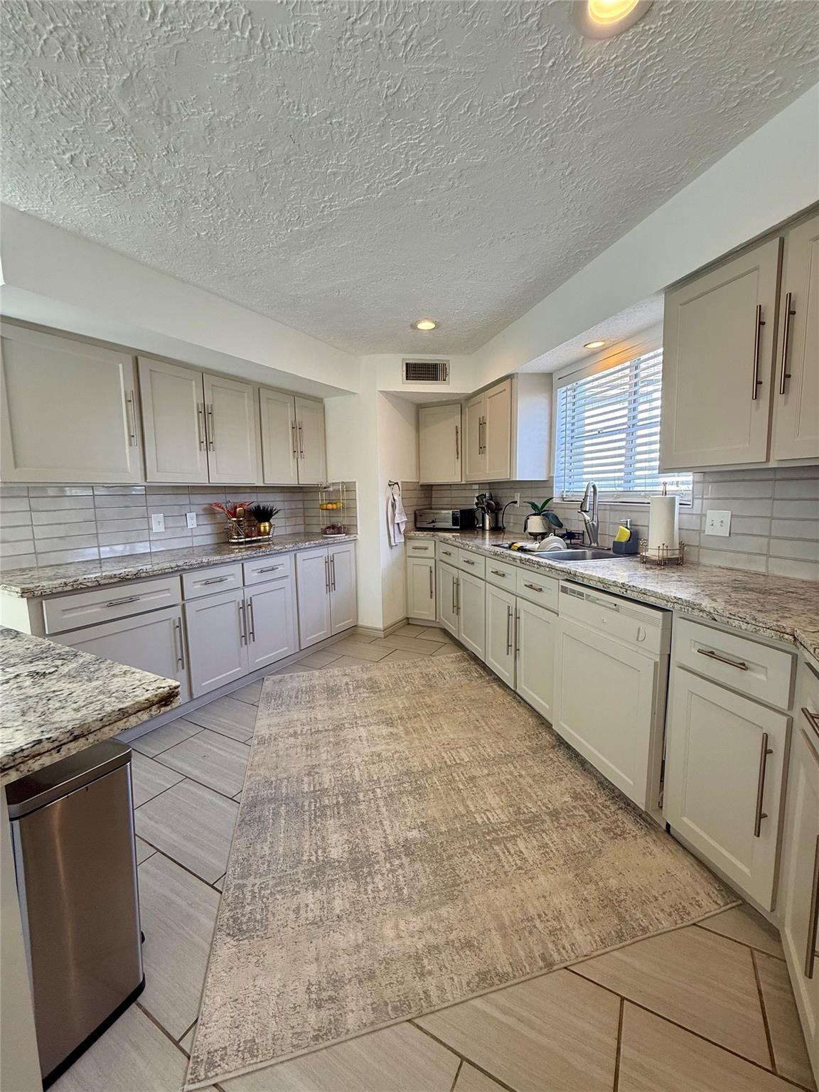 3222 Freshmeadows Drive