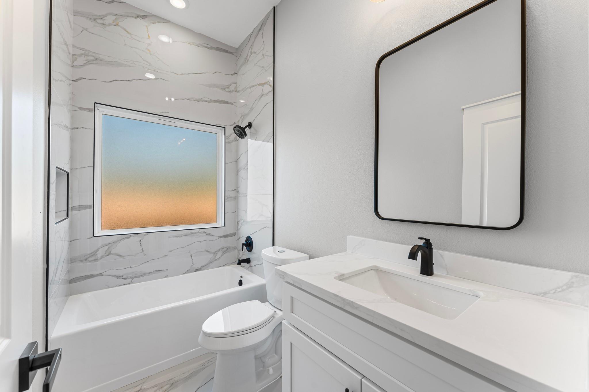 1116 Longleaf Pine St Street