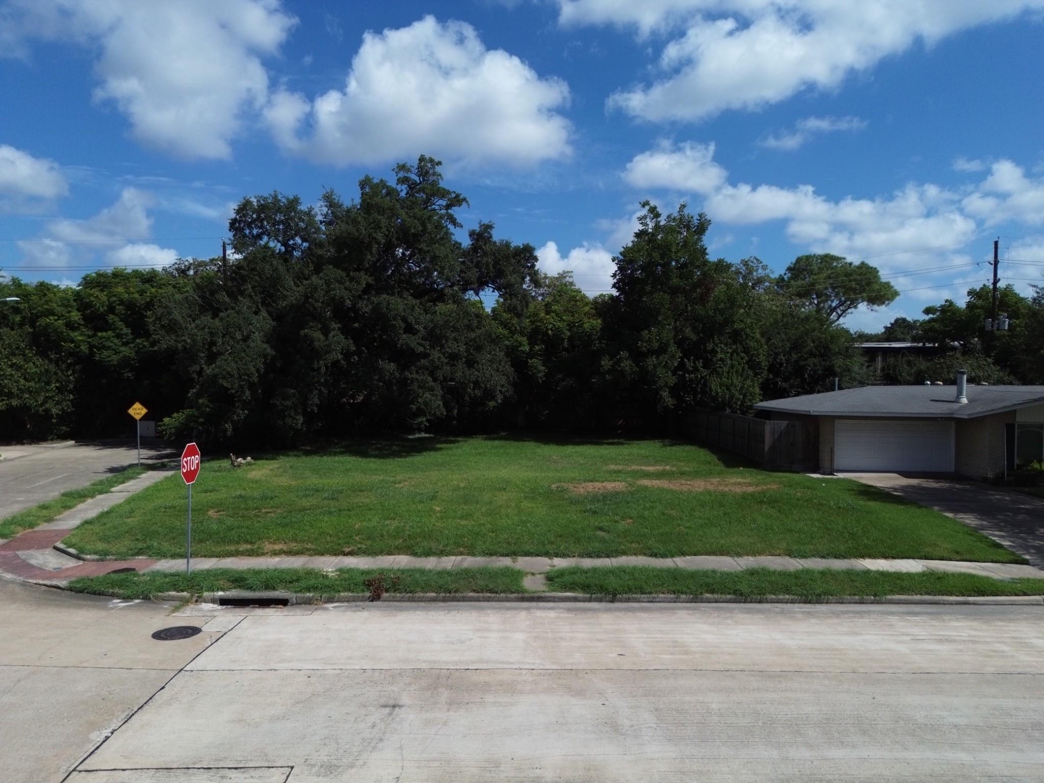 5346 Schumacher Ln
