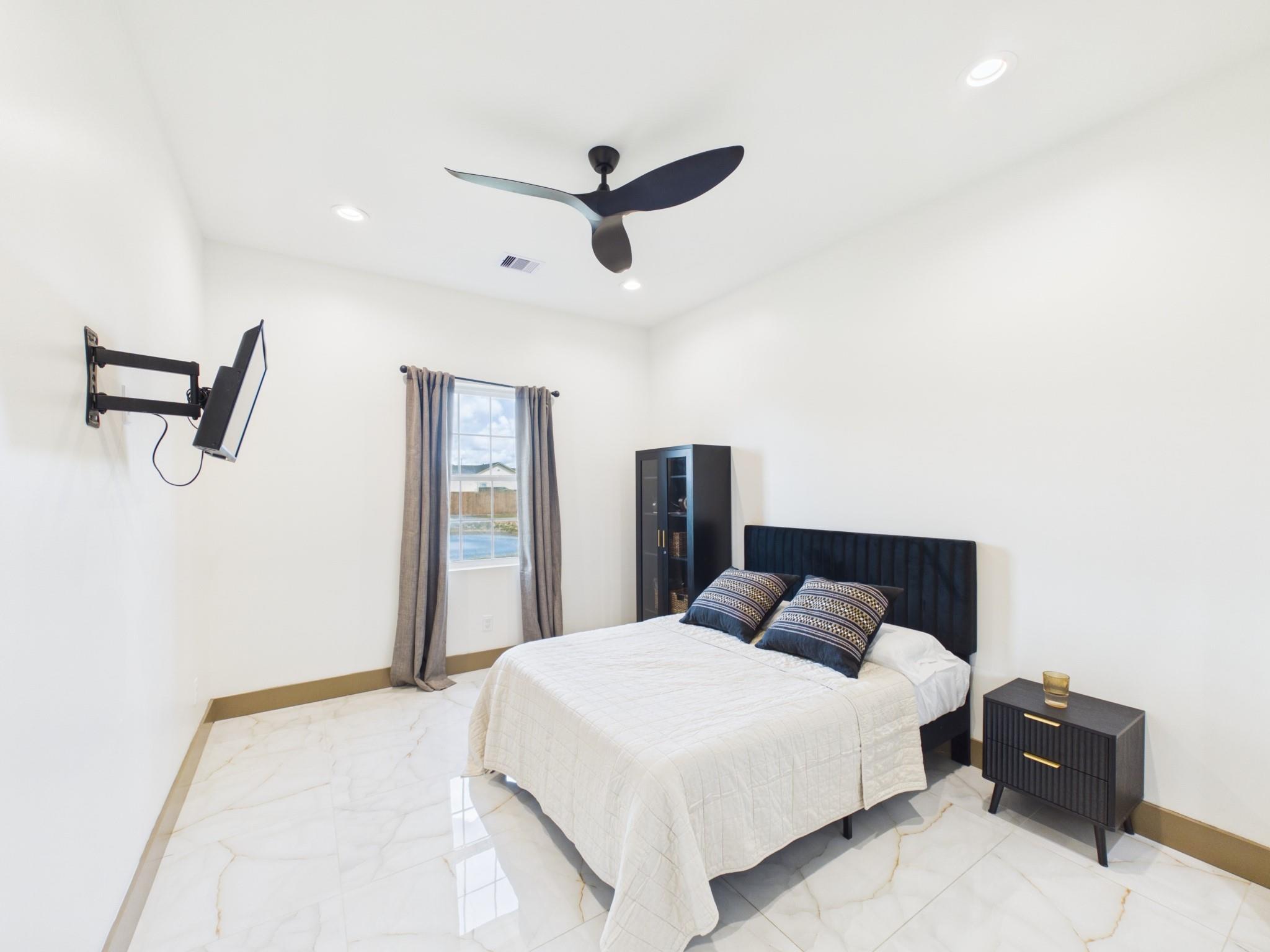 2015 Settlers Court Dr