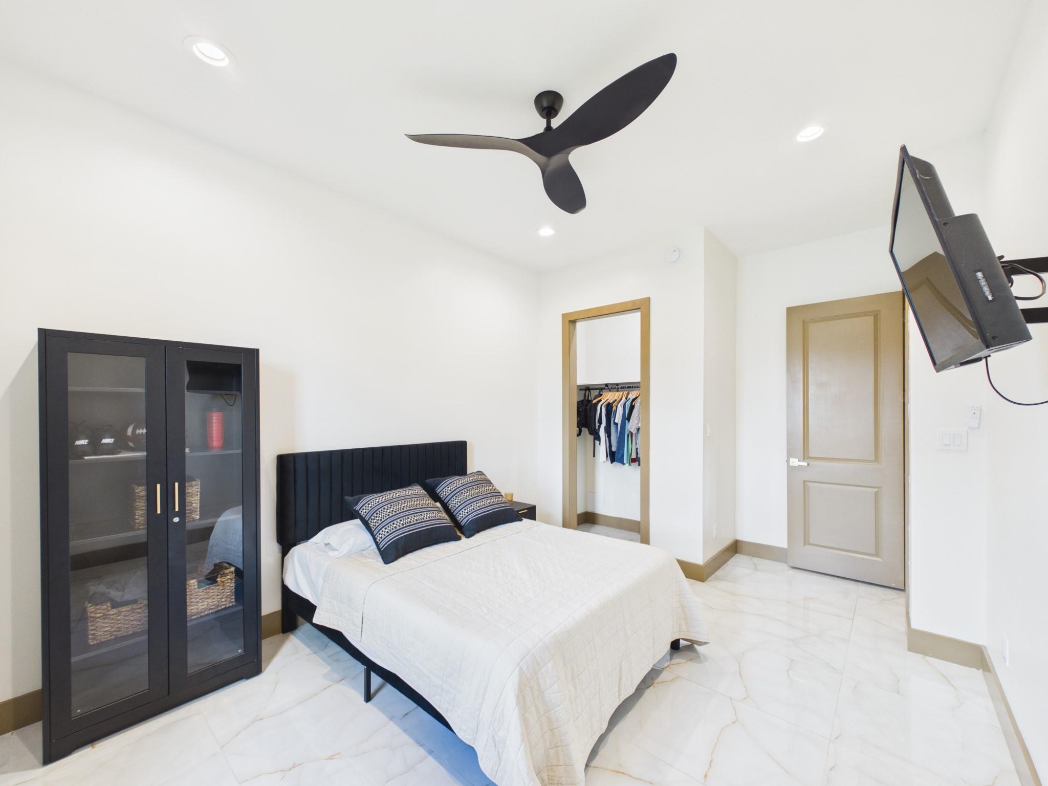 2015 Settlers Court Dr