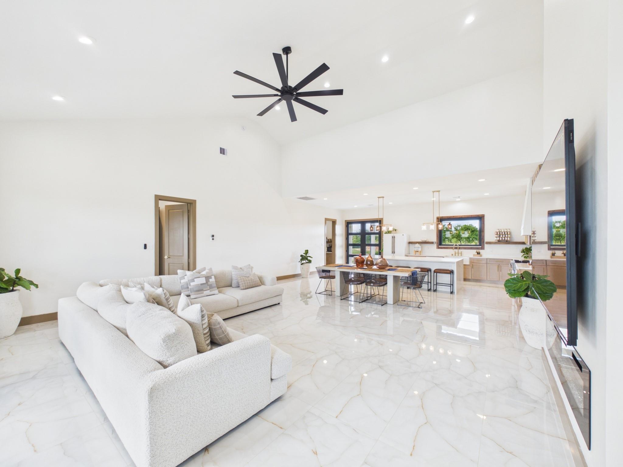 2015 Settlers Court Dr