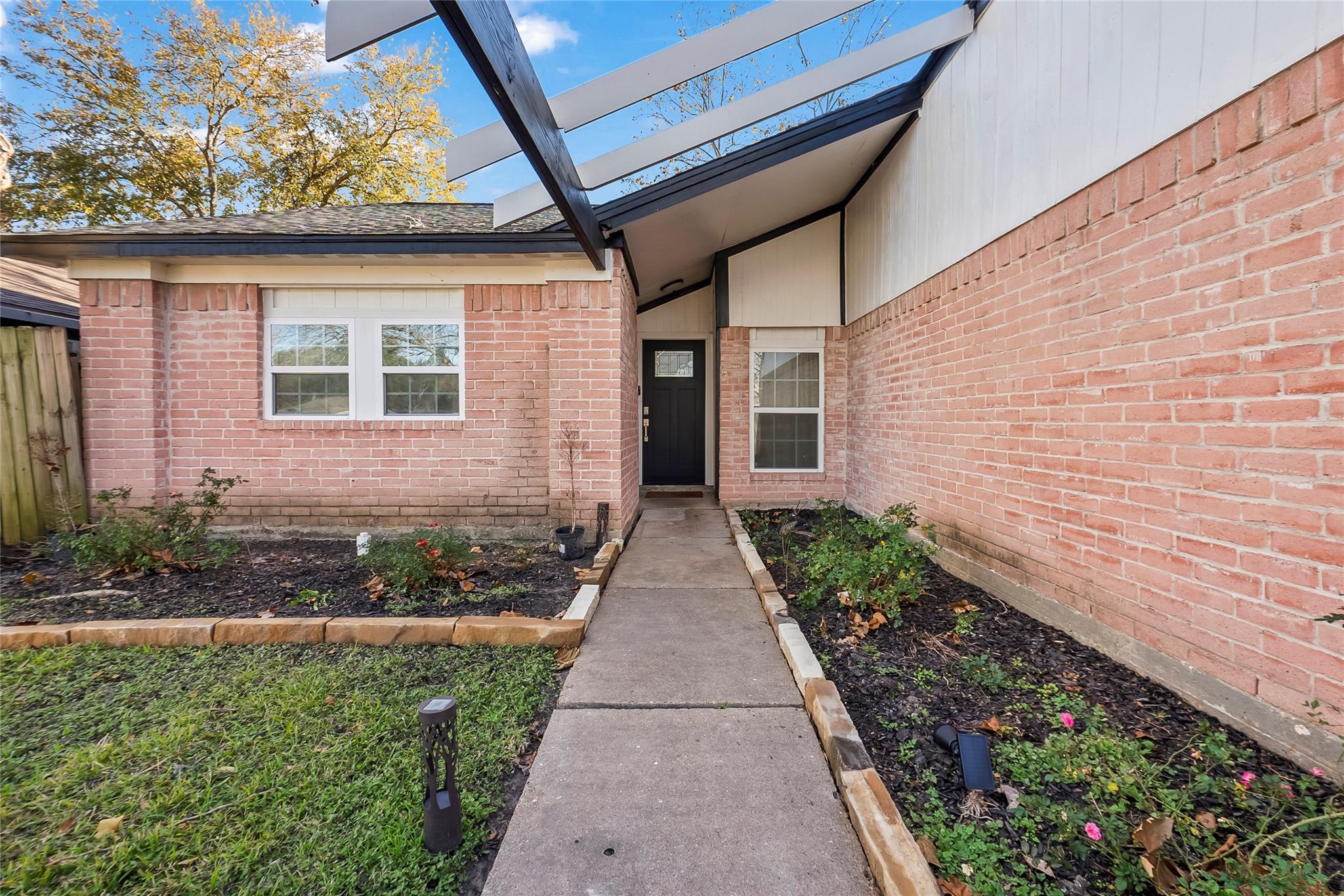 11007 White Oak Bend Drive