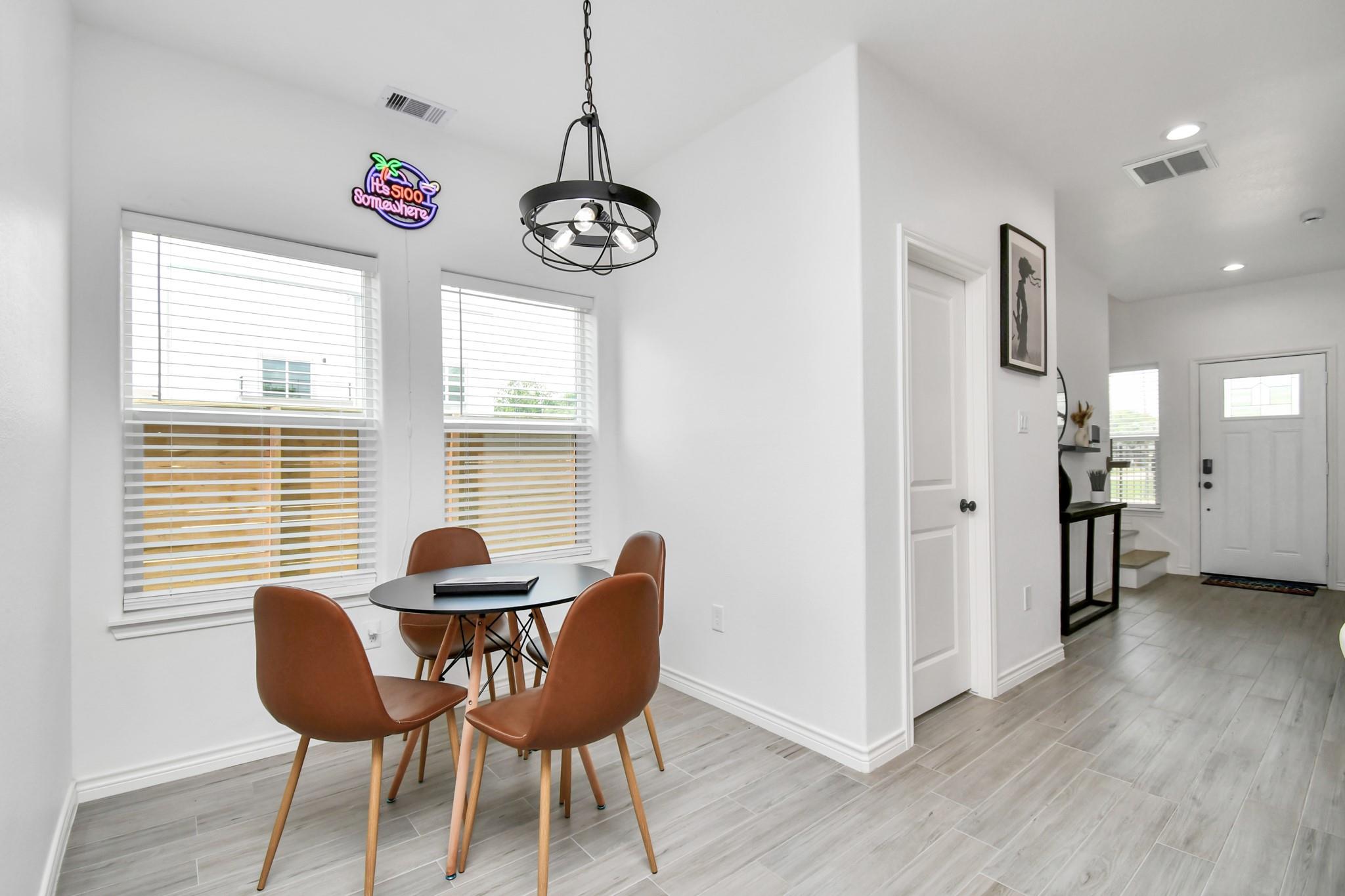 8406 Parnell Street Unit: A/B