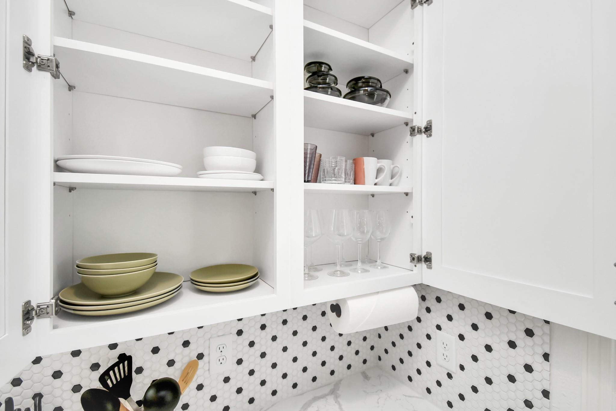 8406 Parnell Street Unit: A/B