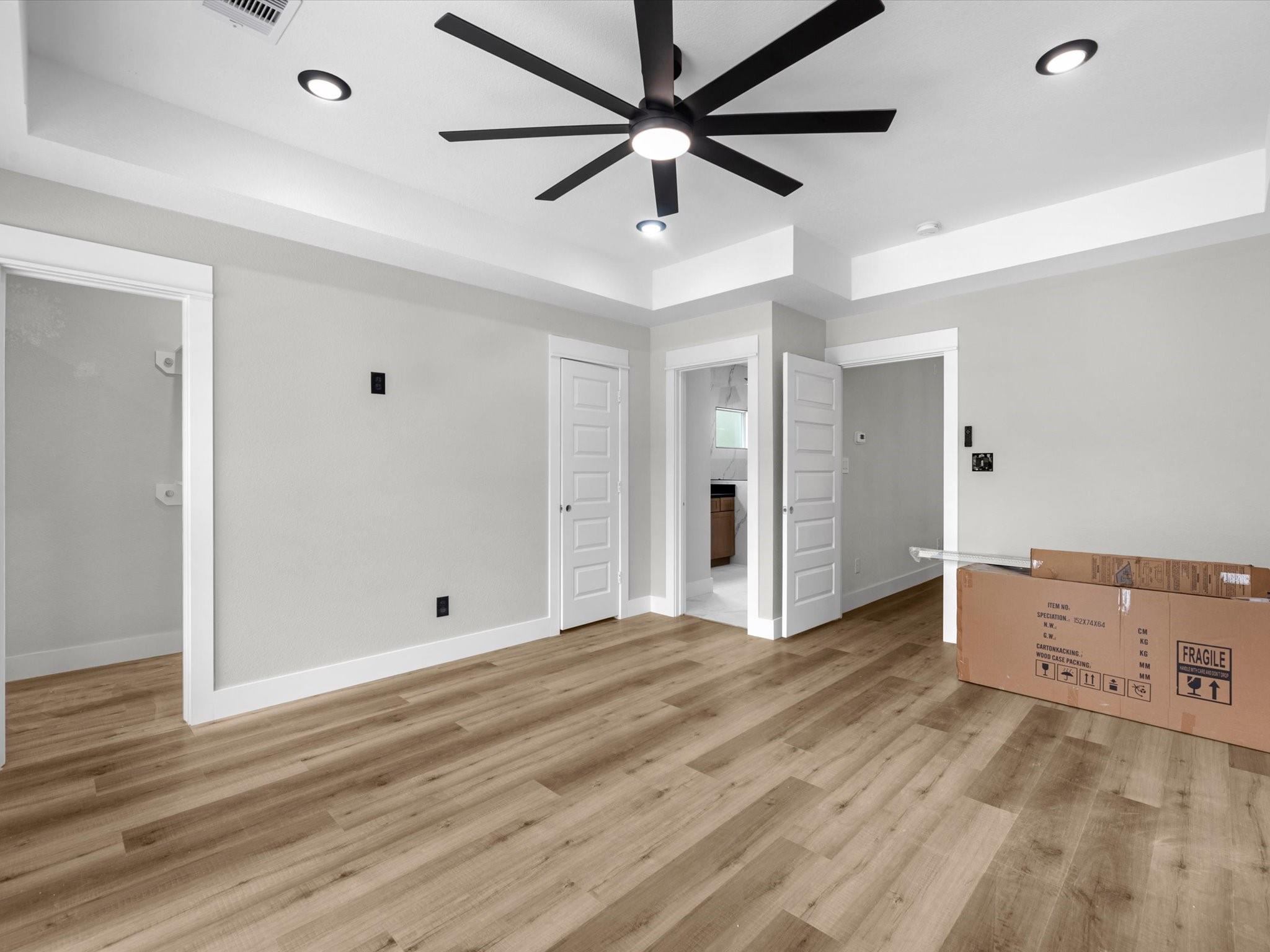 991 South Lane
