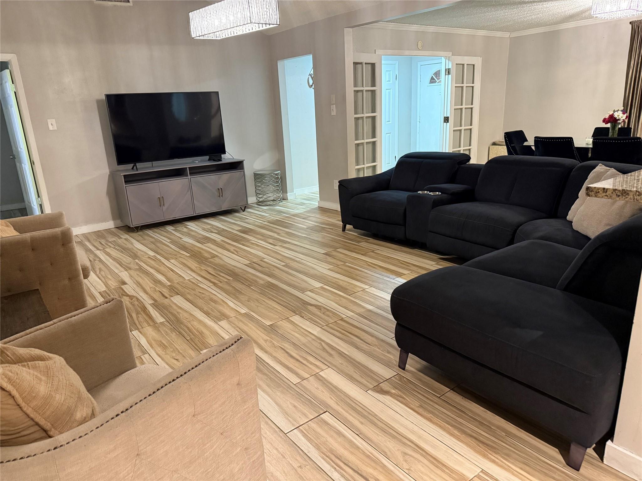 12219 Monticeto Lane