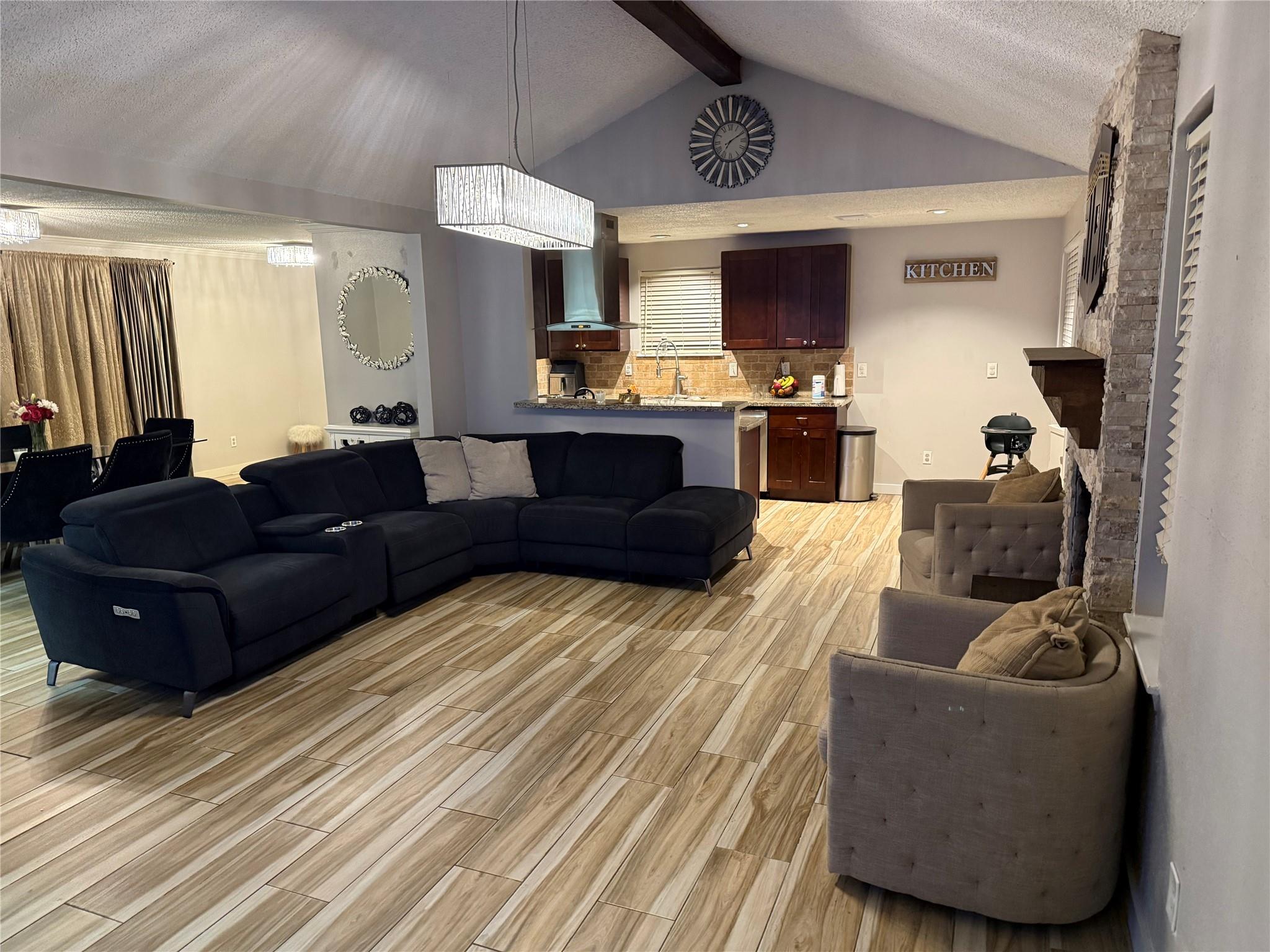 12219 Monticeto Lane