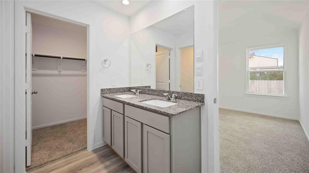 13512 Heritage Meadow Lane Lane