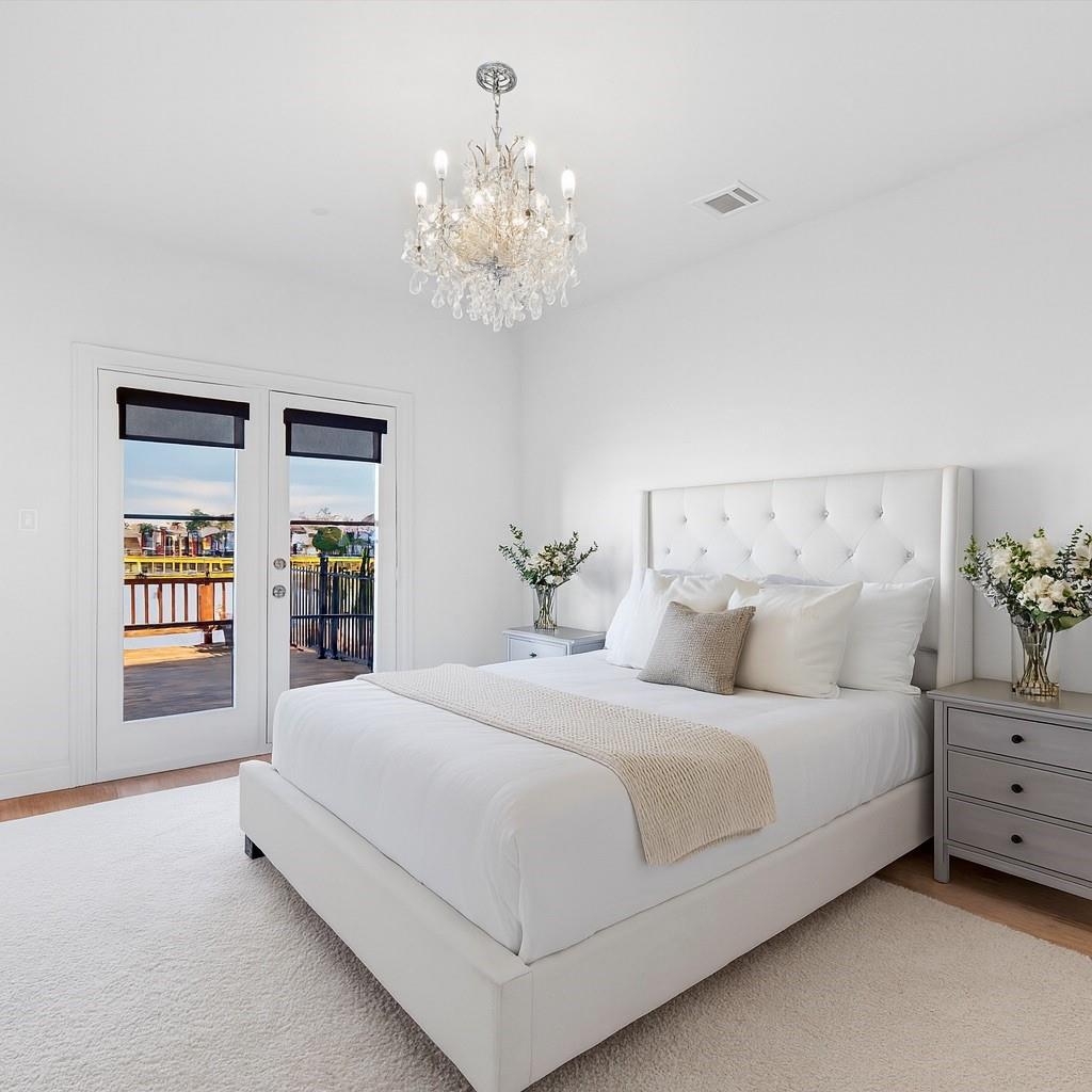 2110 Lakeshore Edge Drive