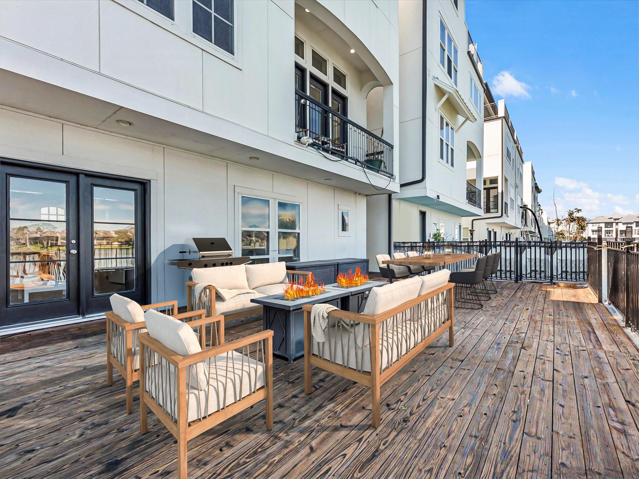 2110 Lakeshore Edge Drive