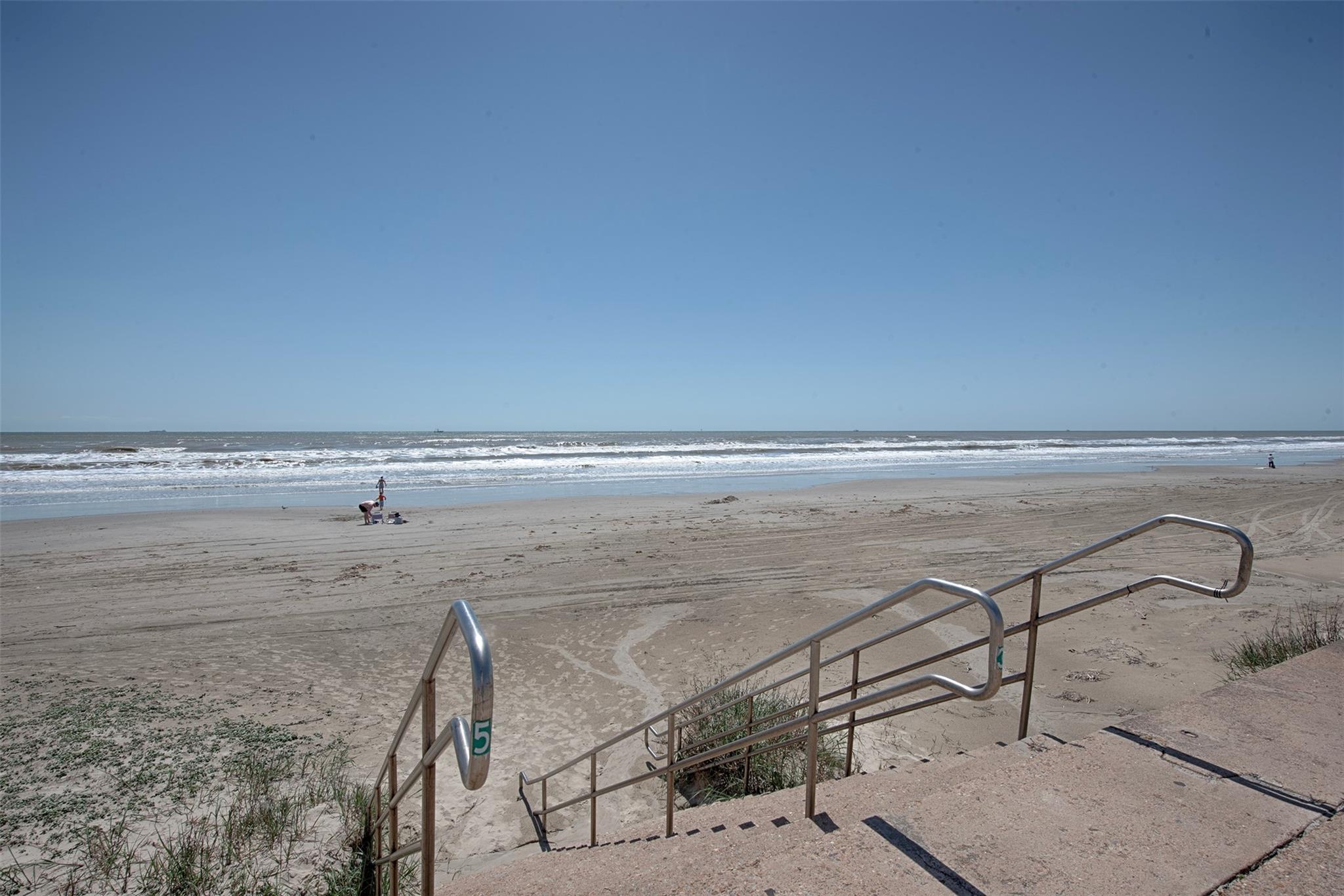 7600 Seawall Boulevard # 209
