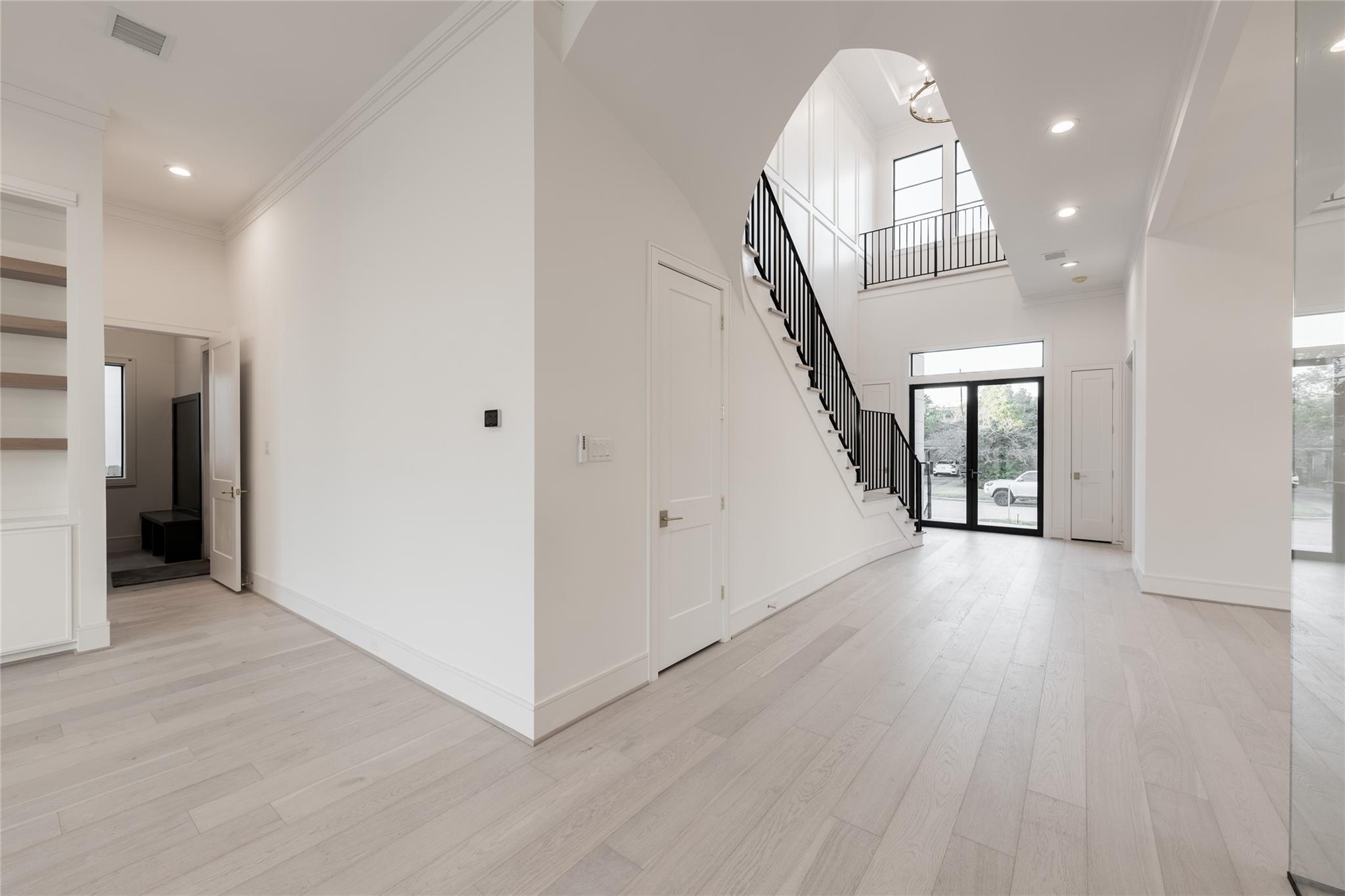 4923 Mimosa St Drive