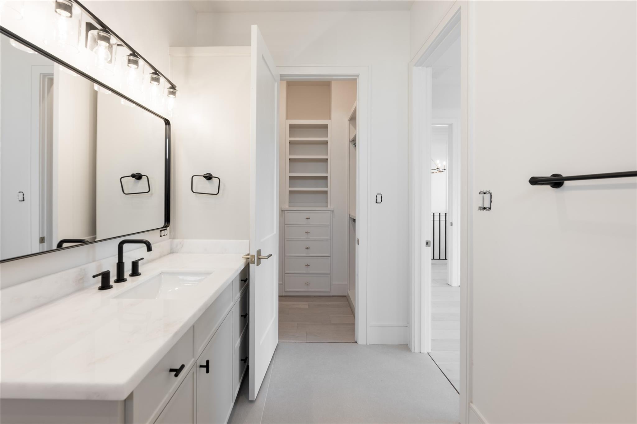 4923 Mimosa St Drive