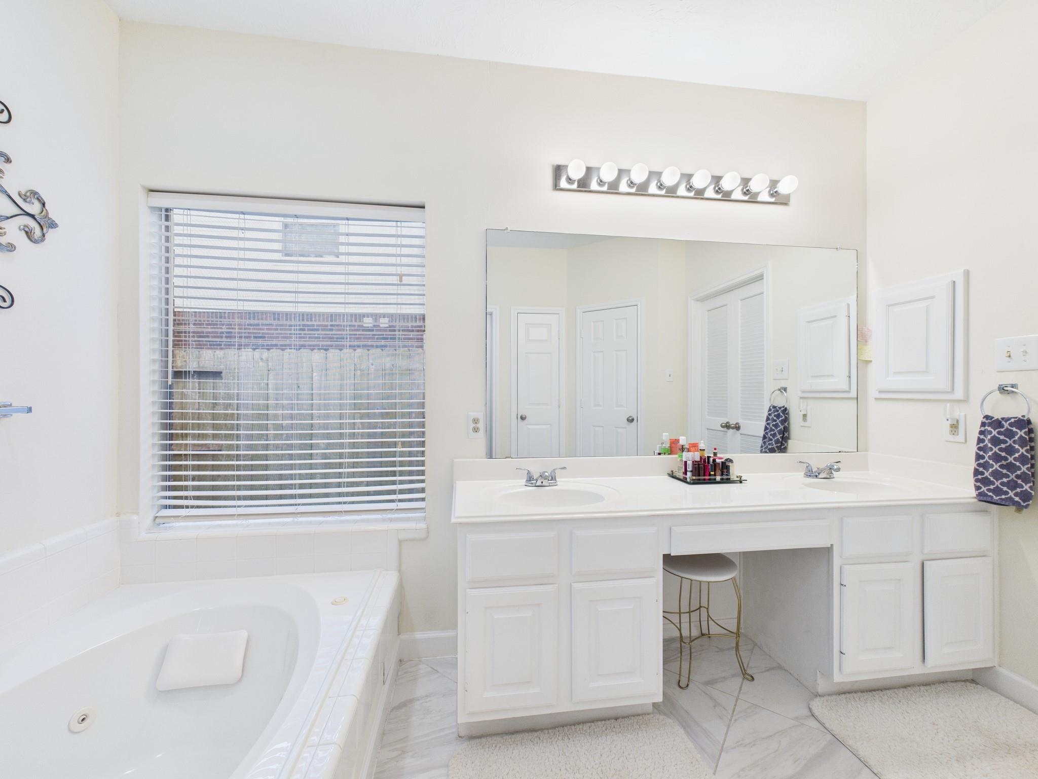 1531 Almond Brook Lane